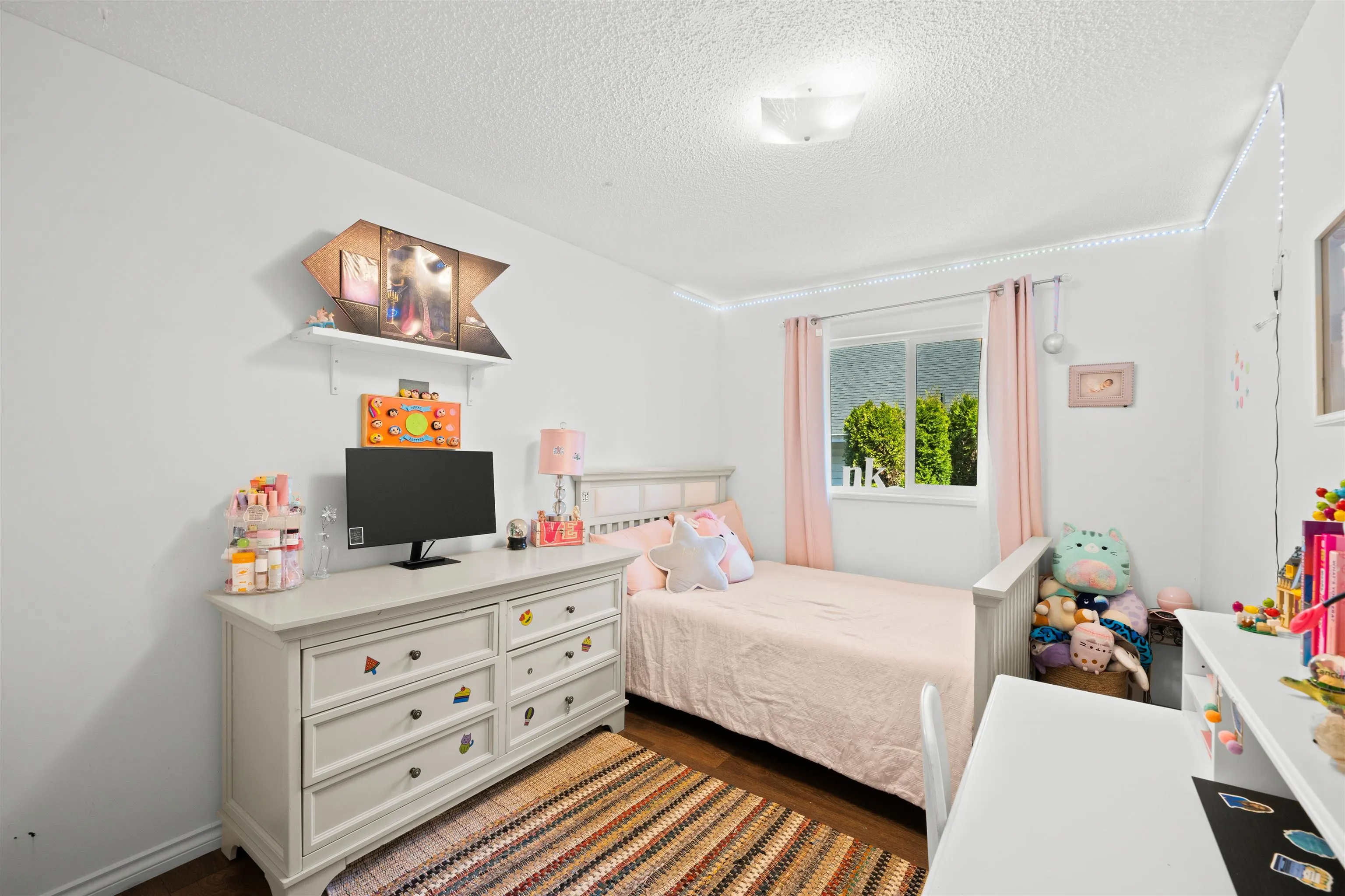 3336 Manning Crescent