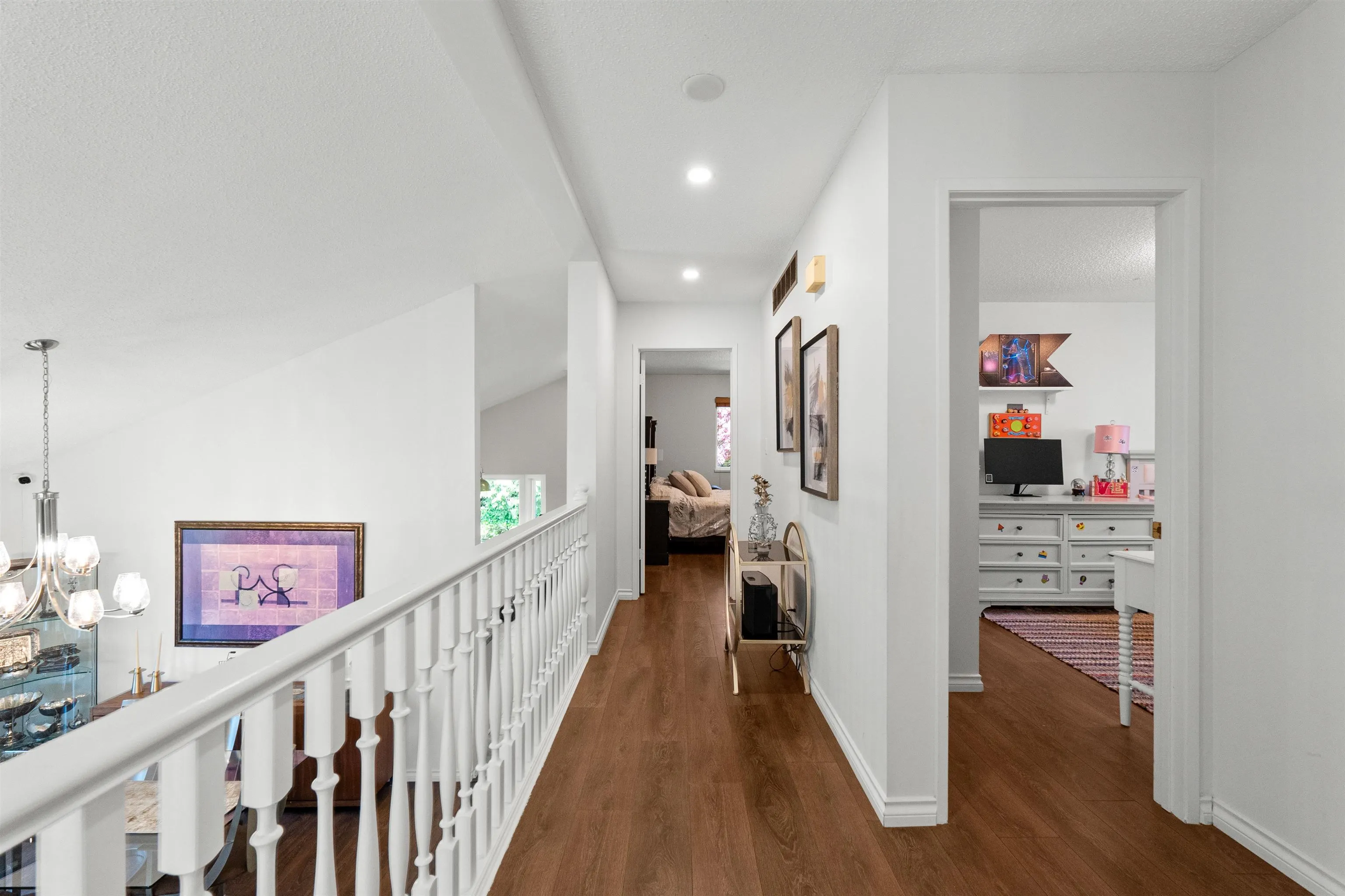 3336 Manning Crescent