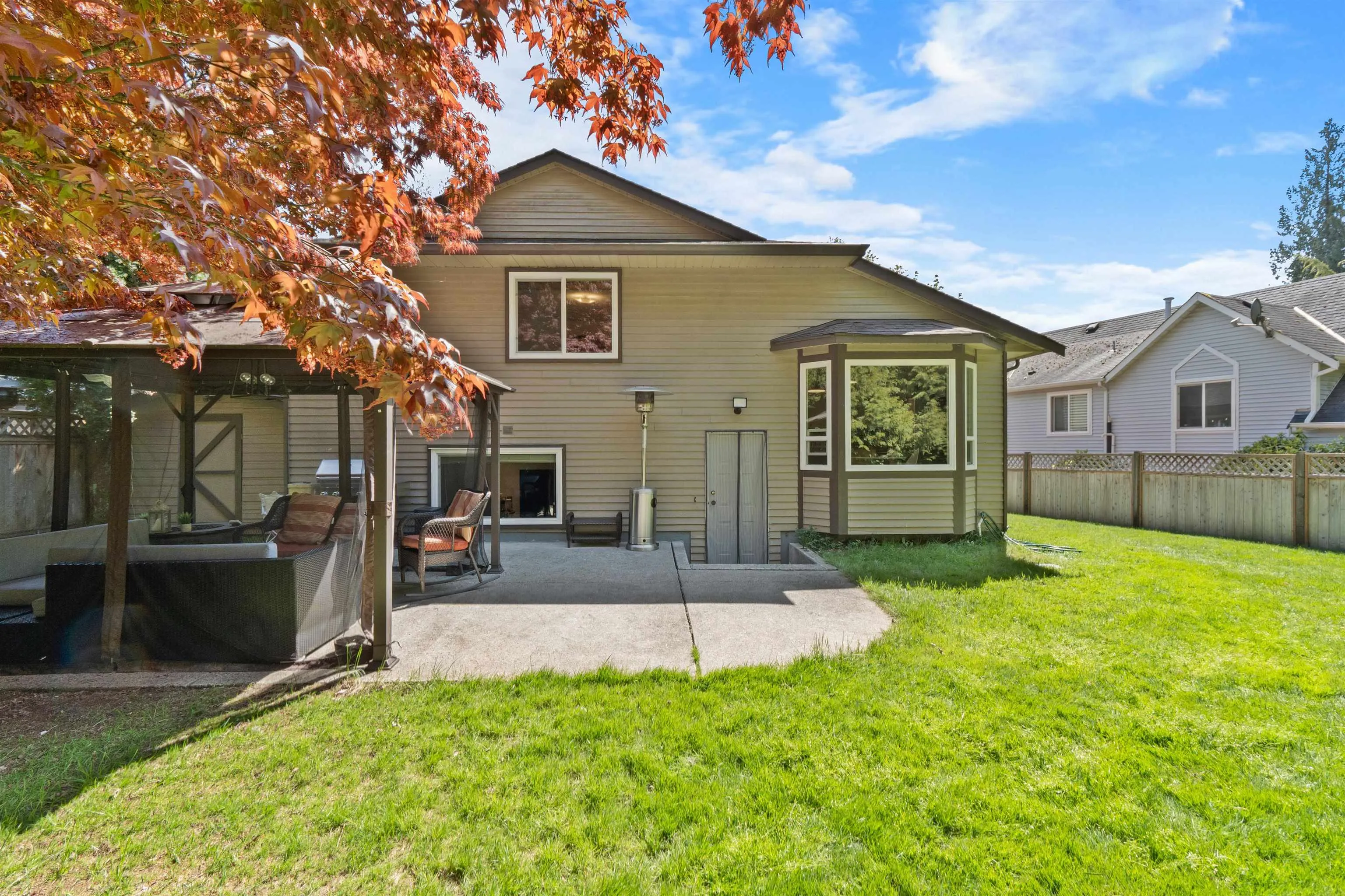 3336 Manning Crescent