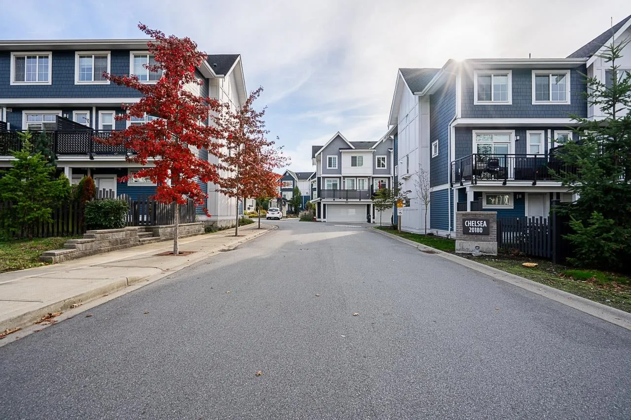 20180 84 Avenue #125