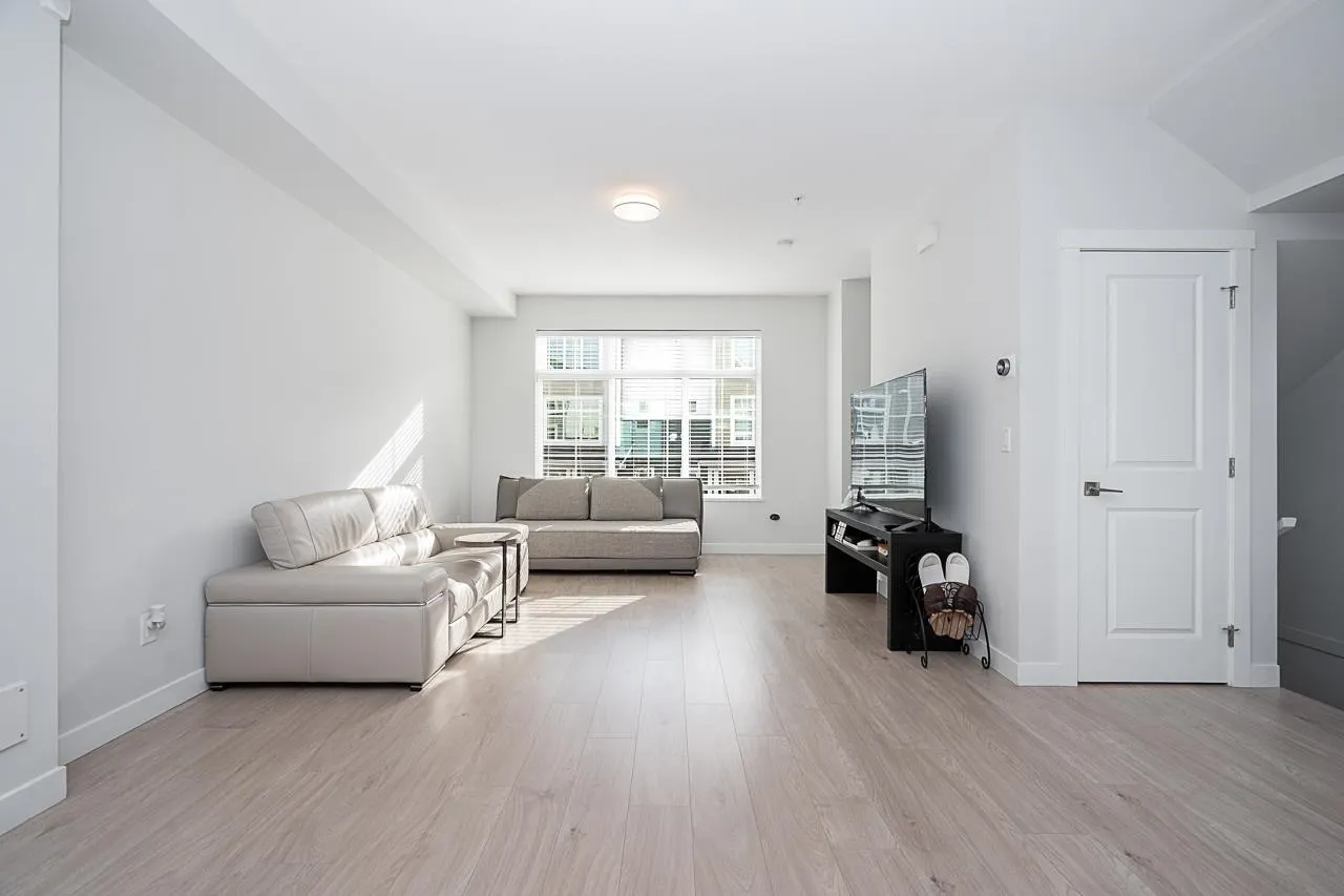 20180 84 Avenue #125