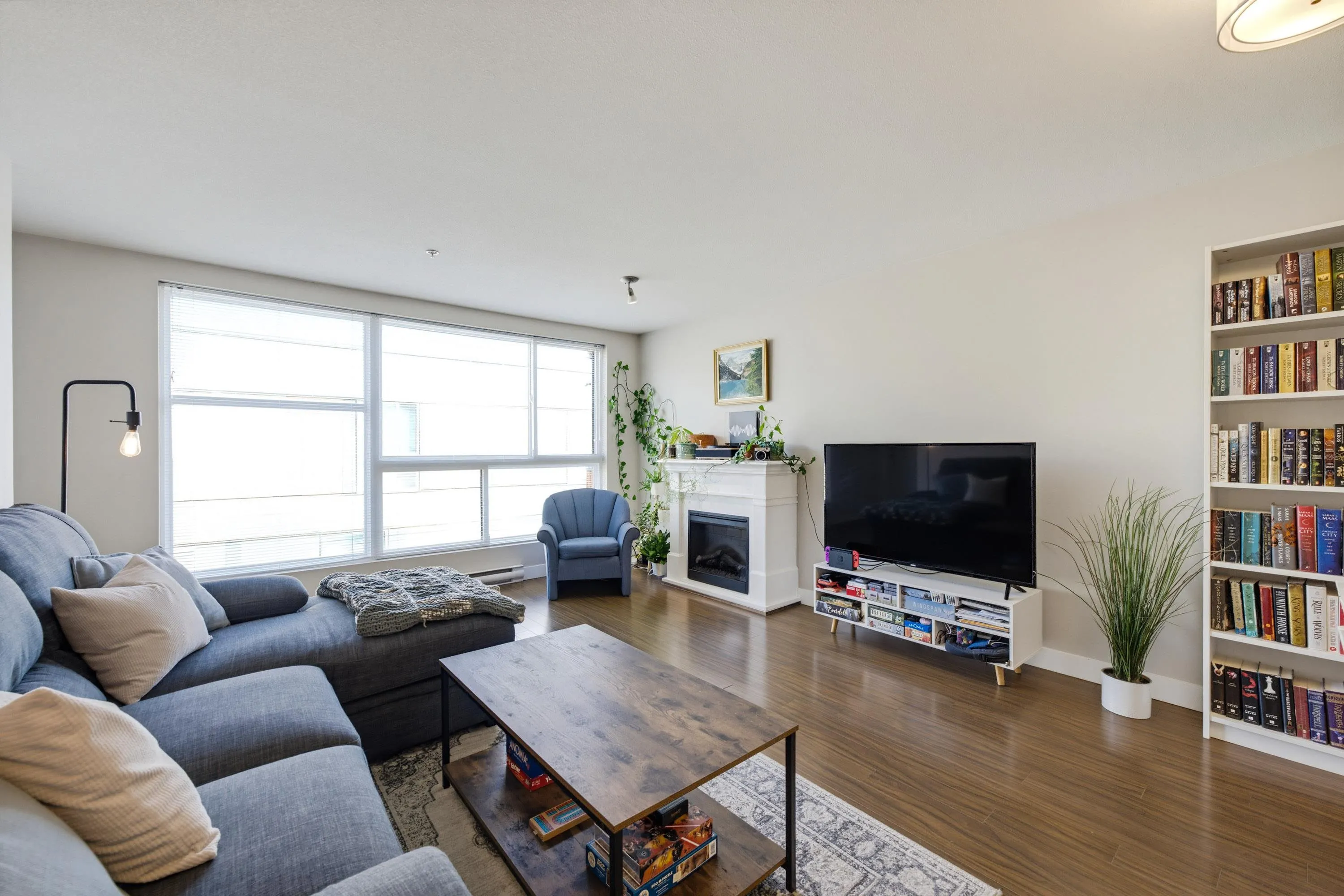 12085 228 Street #327