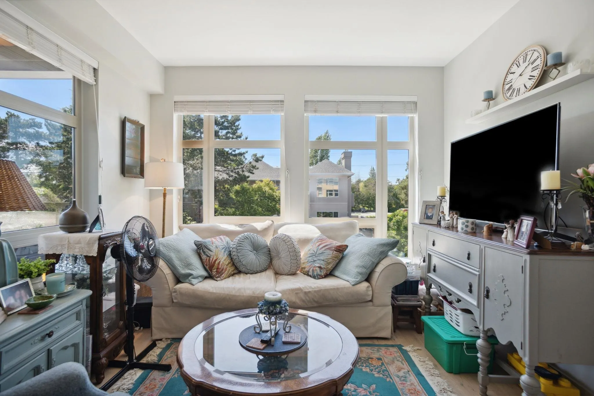 1166 54a Street #313