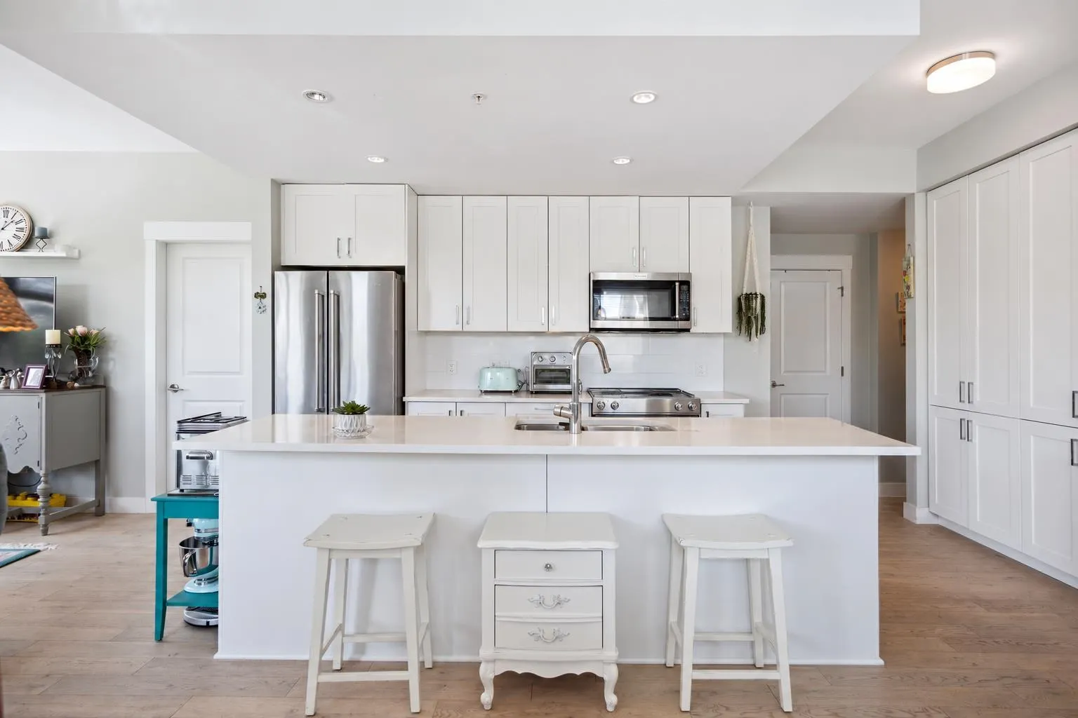 1166 54a Street #313