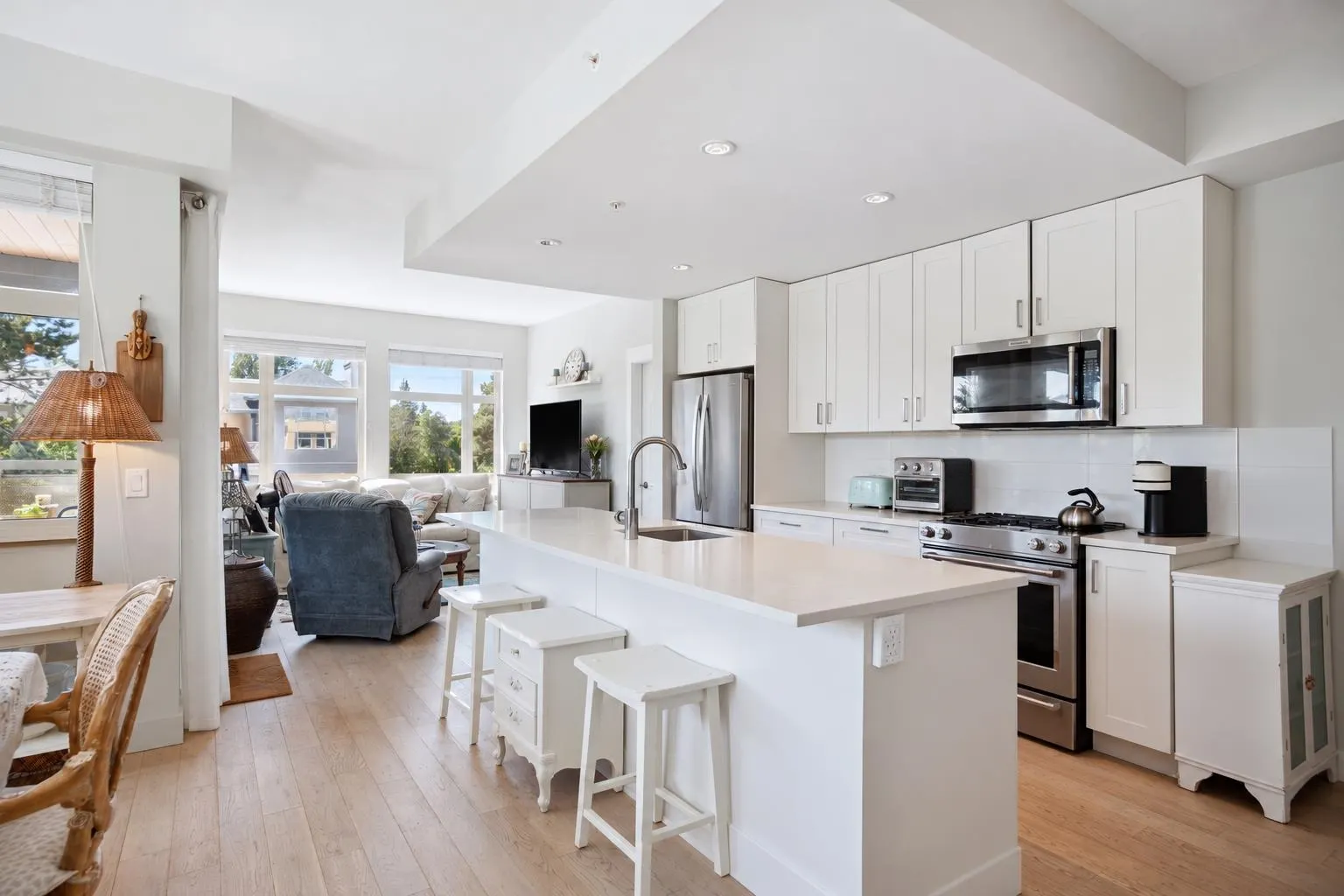 1166 54a Street #313