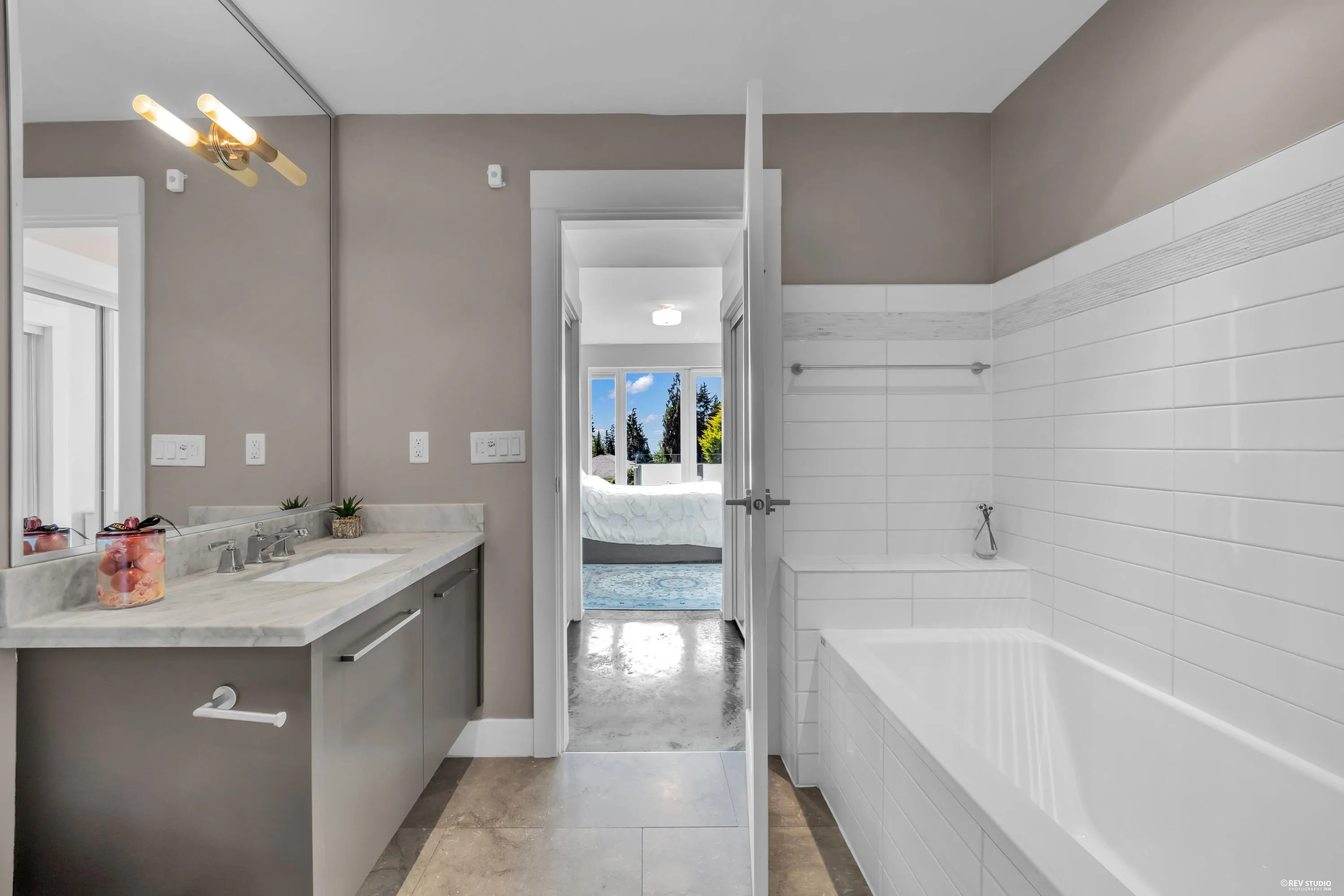 650 Evergreen Place #201