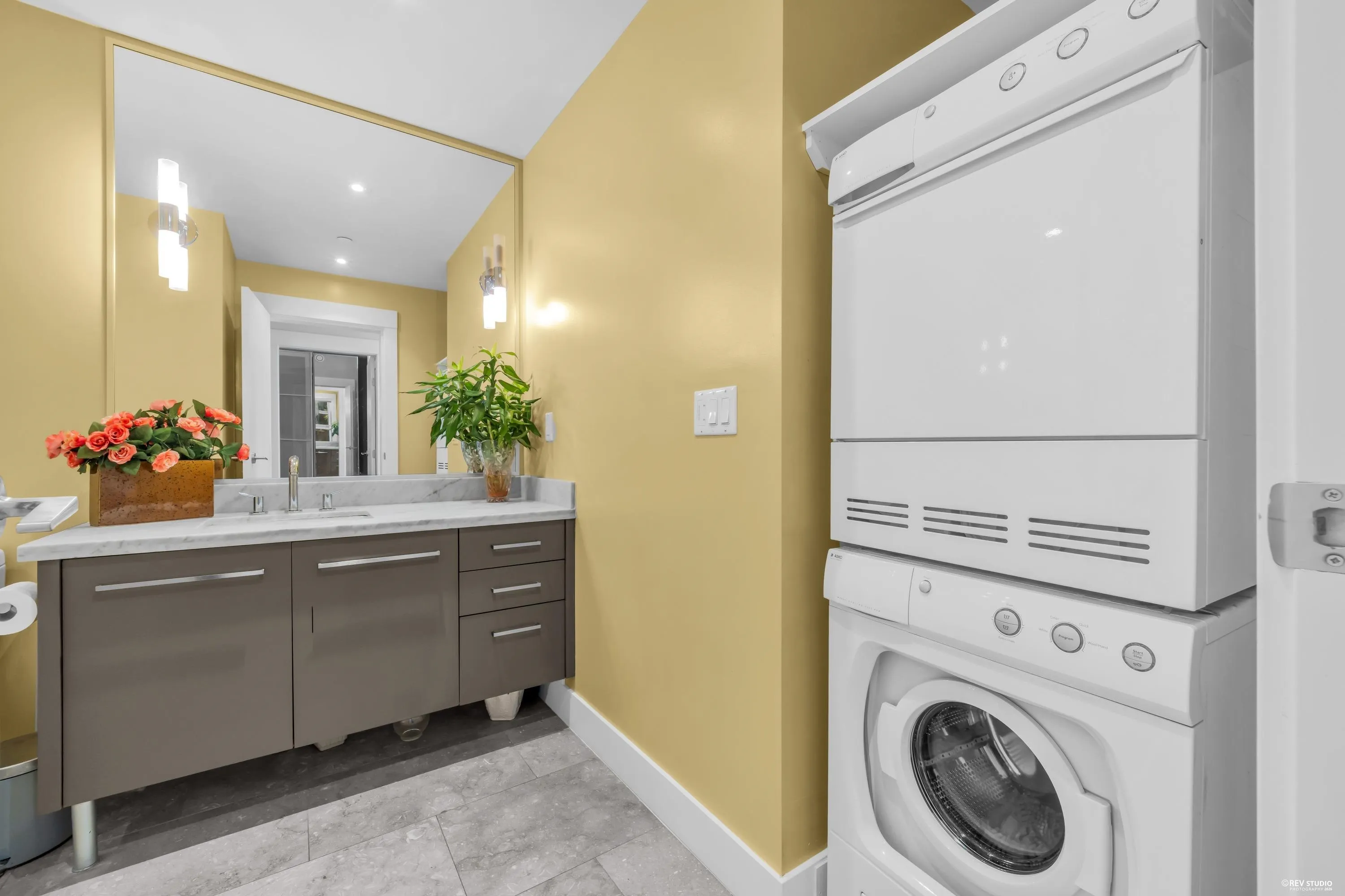 650 Evergreen Place #201