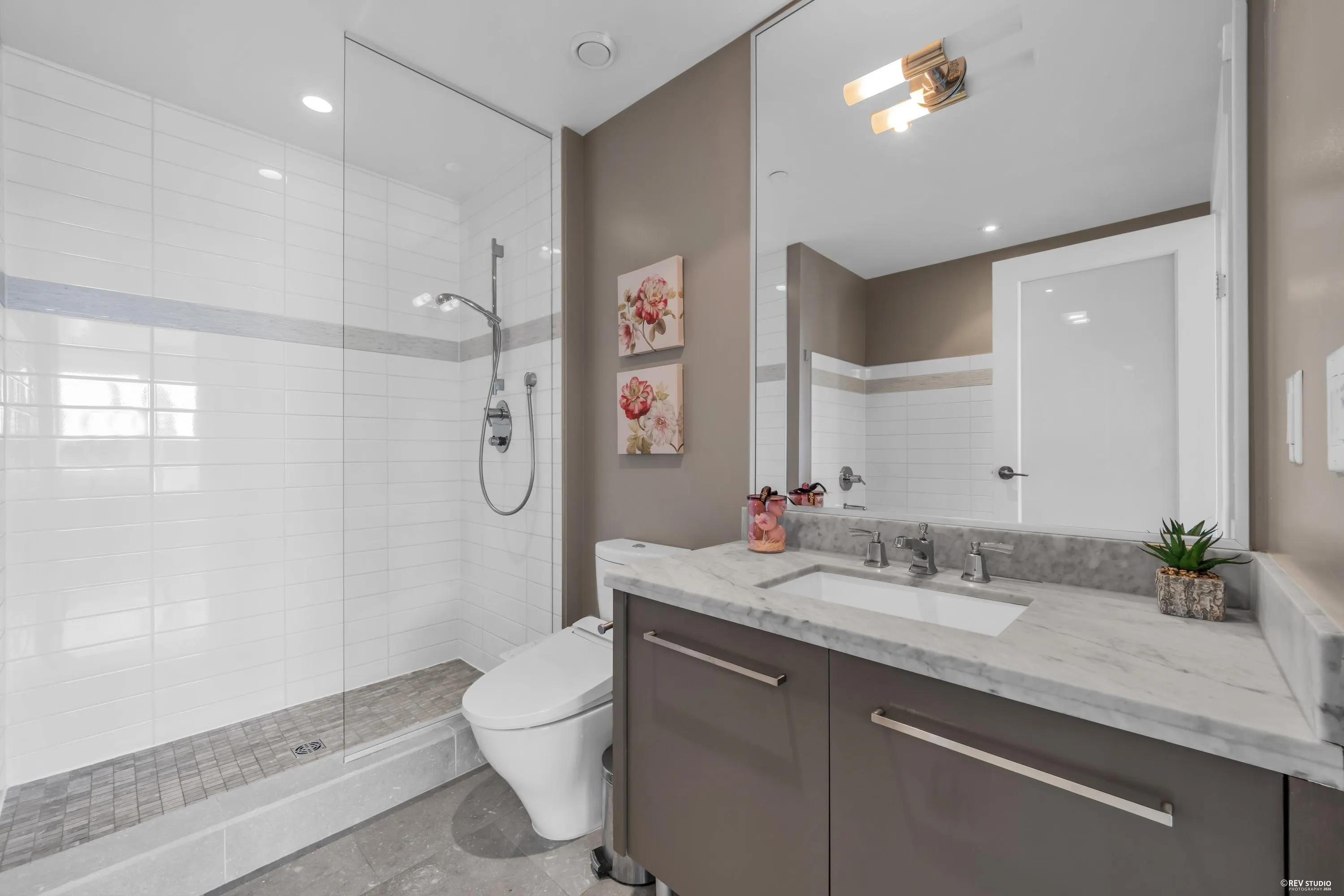 650 Evergreen Place #201