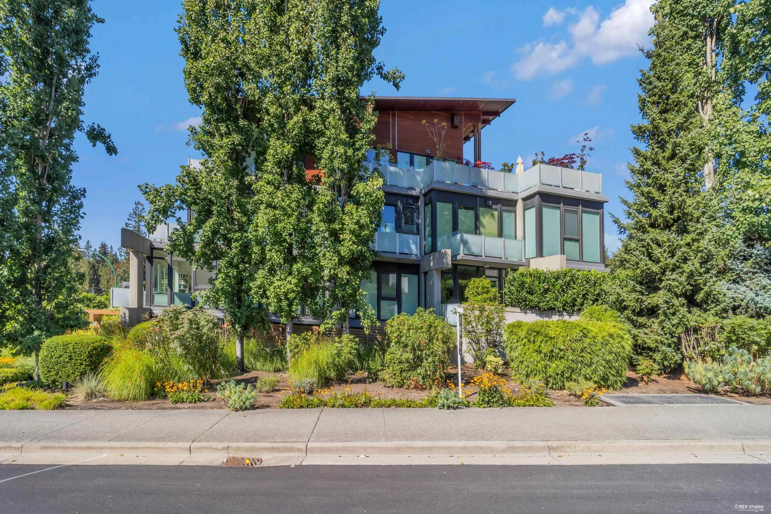 650 Evergreen Place #201