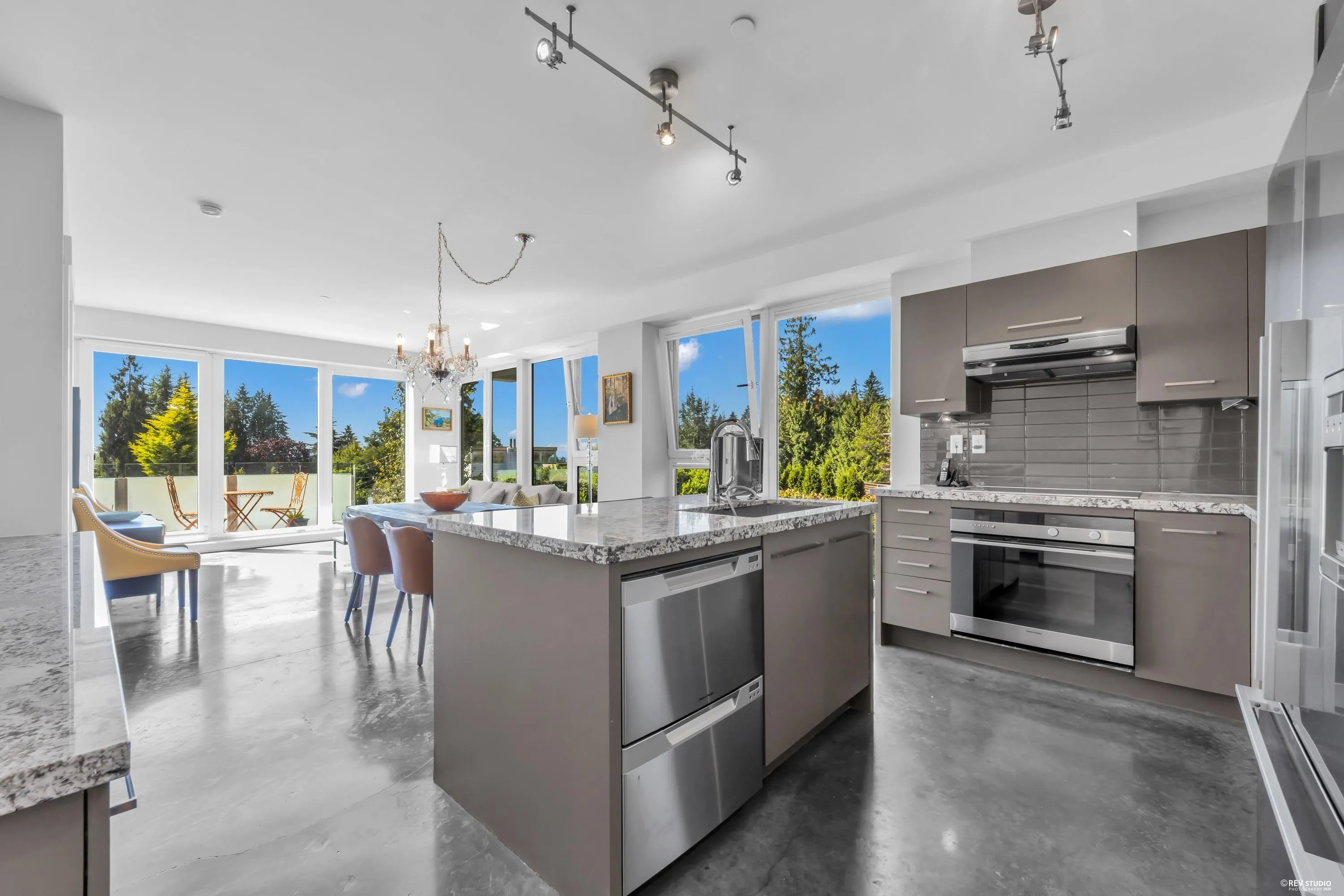 650 Evergreen Place #201