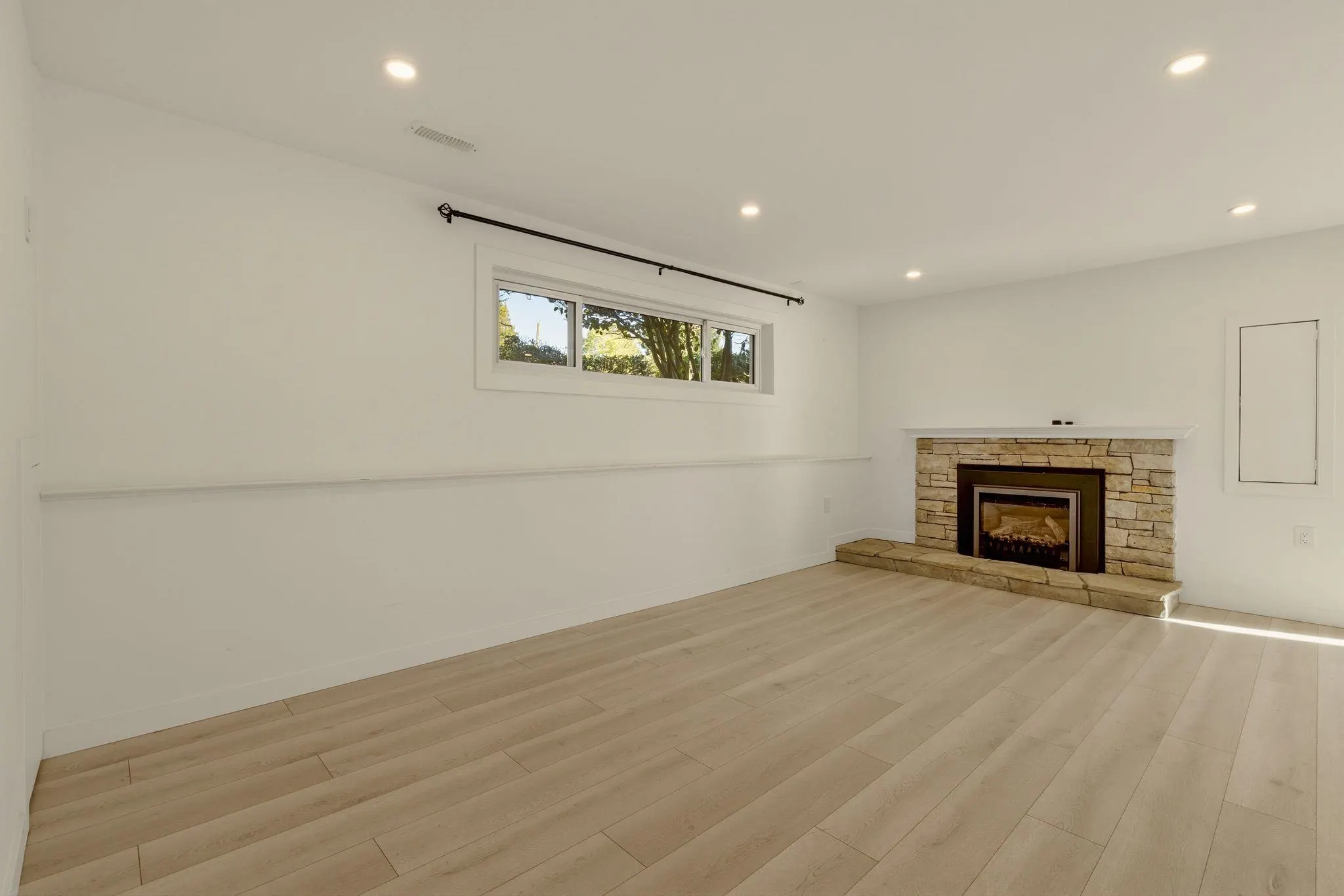 2007 Floralynn Crescent