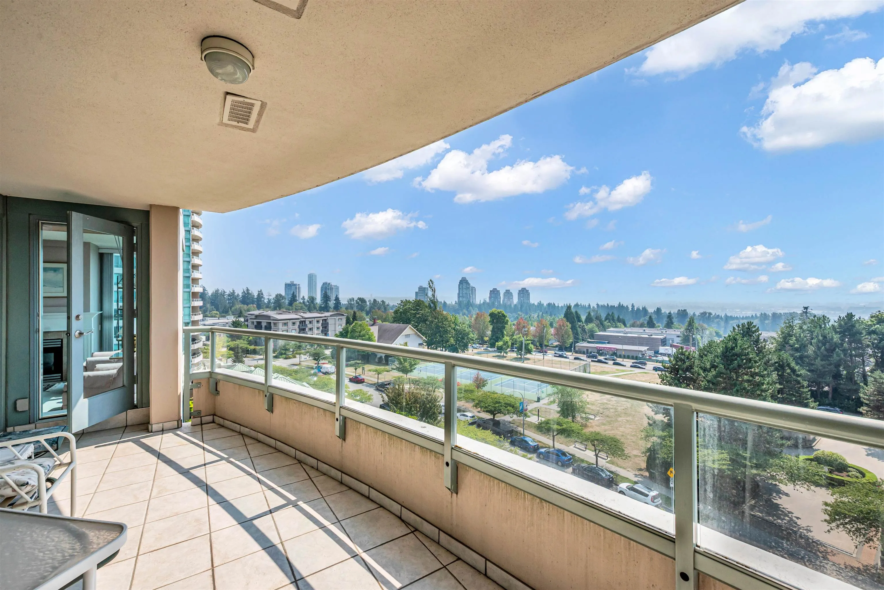 6611 Southoaks Crescent #803