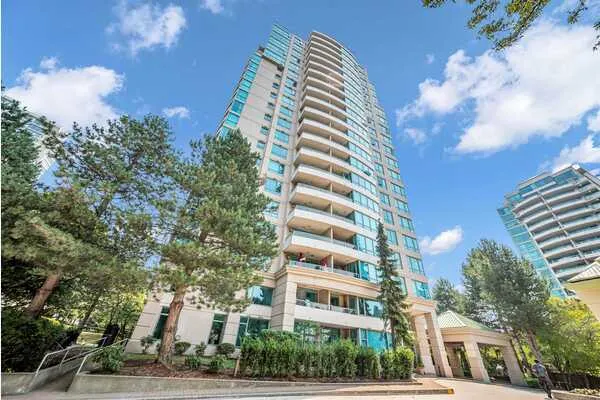 6611 Southoaks Crescent #803