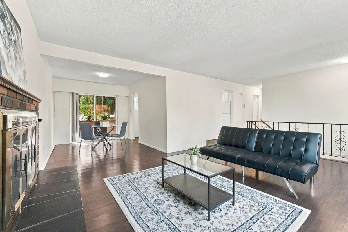 14036 102a Avenue