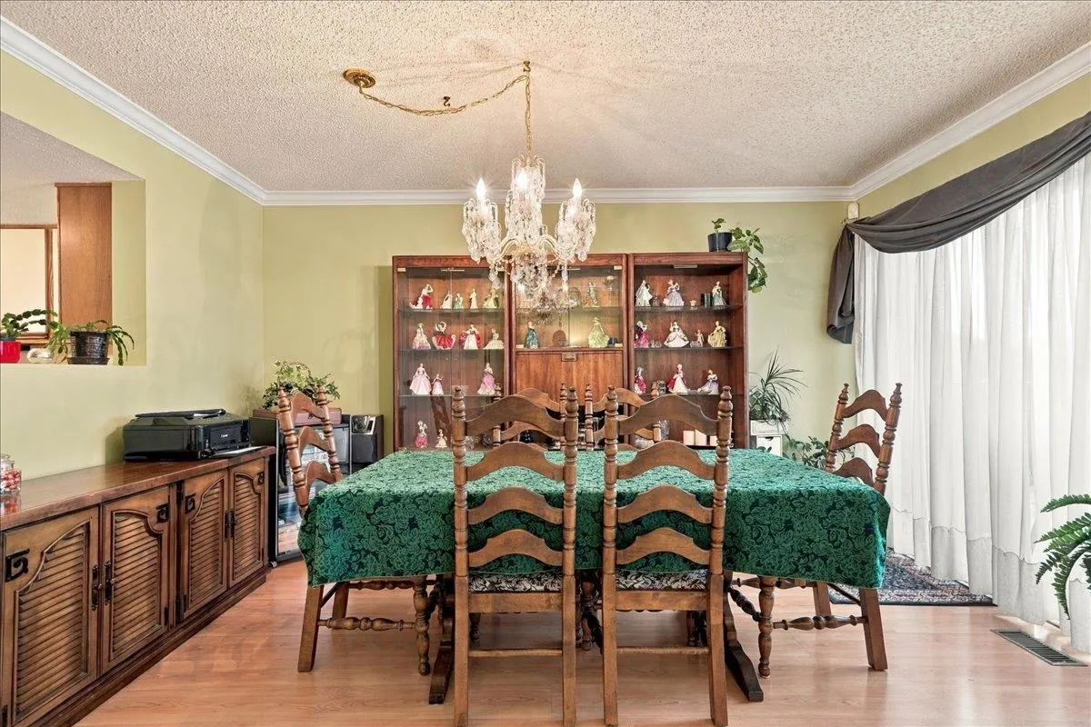 428 Lehman Place
