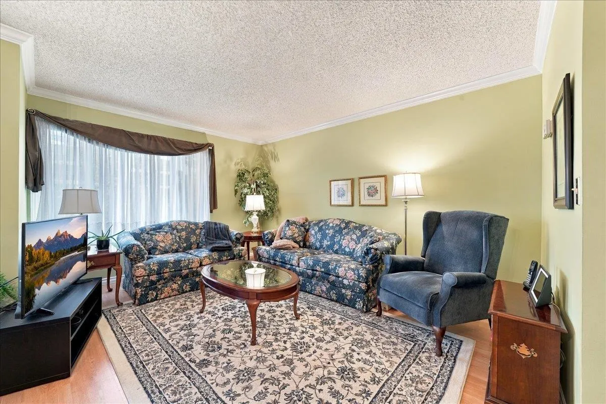 428 Lehman Place