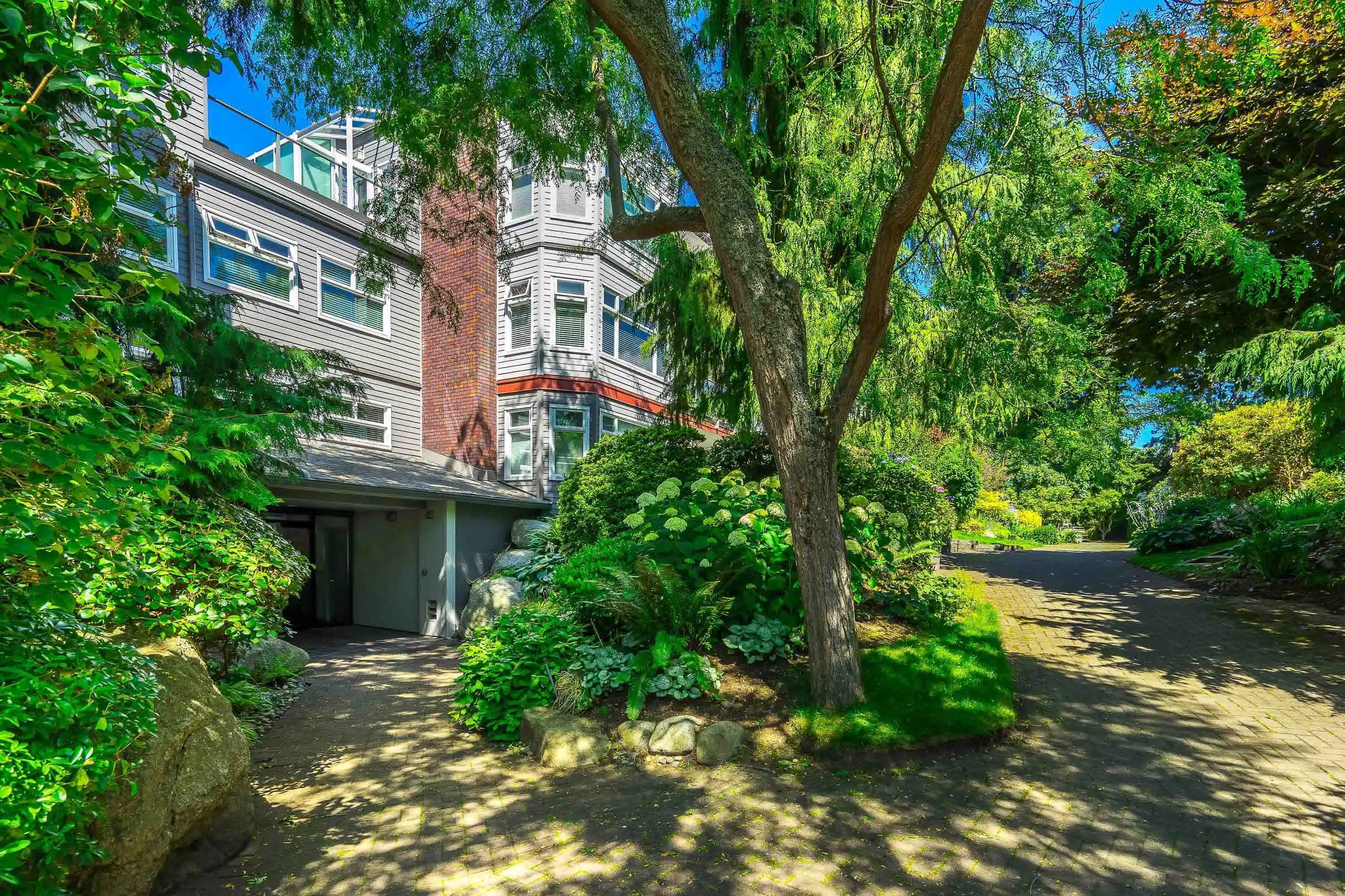 1220 Fir Street #306