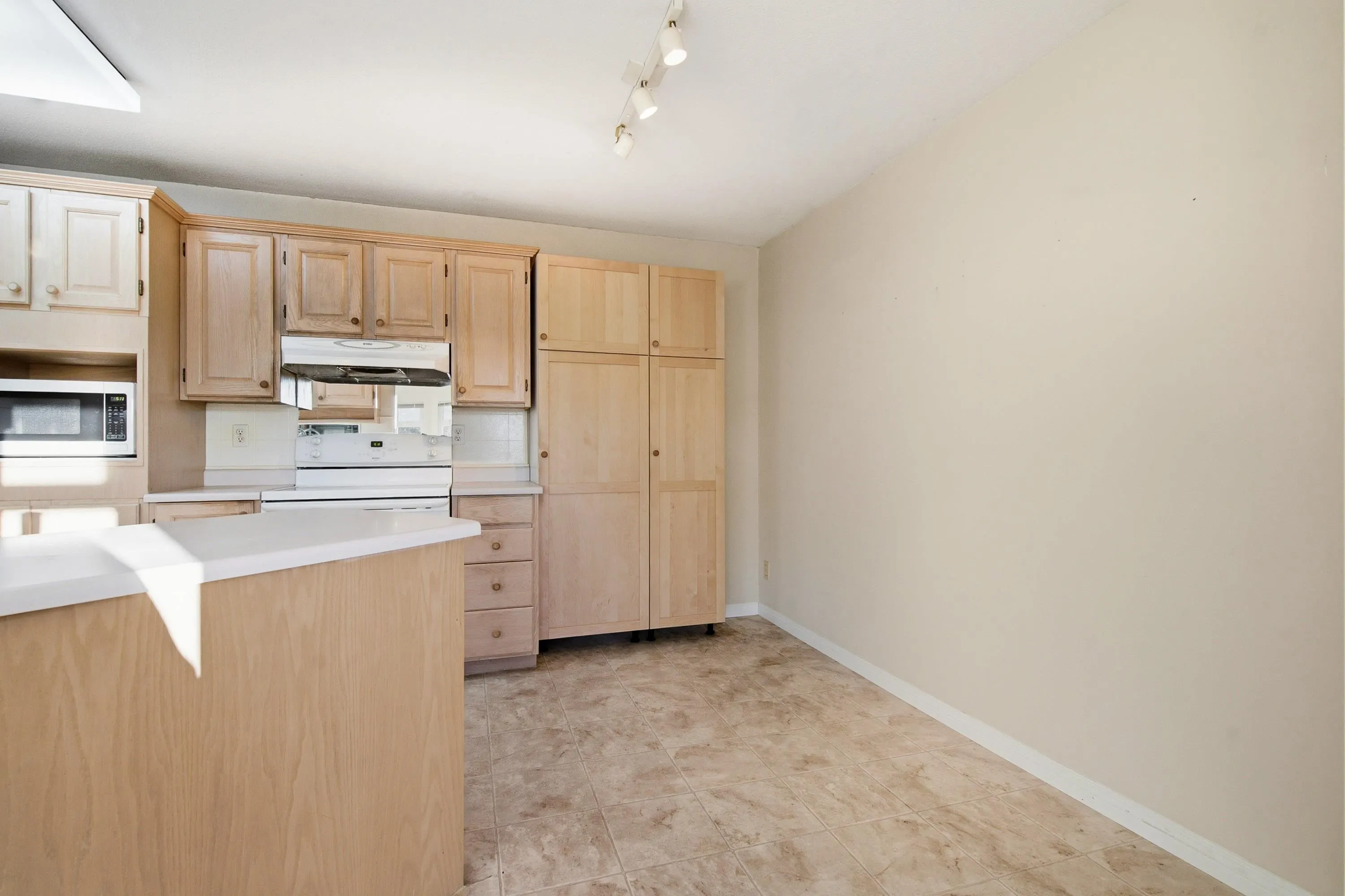 1220 Fir Street #306