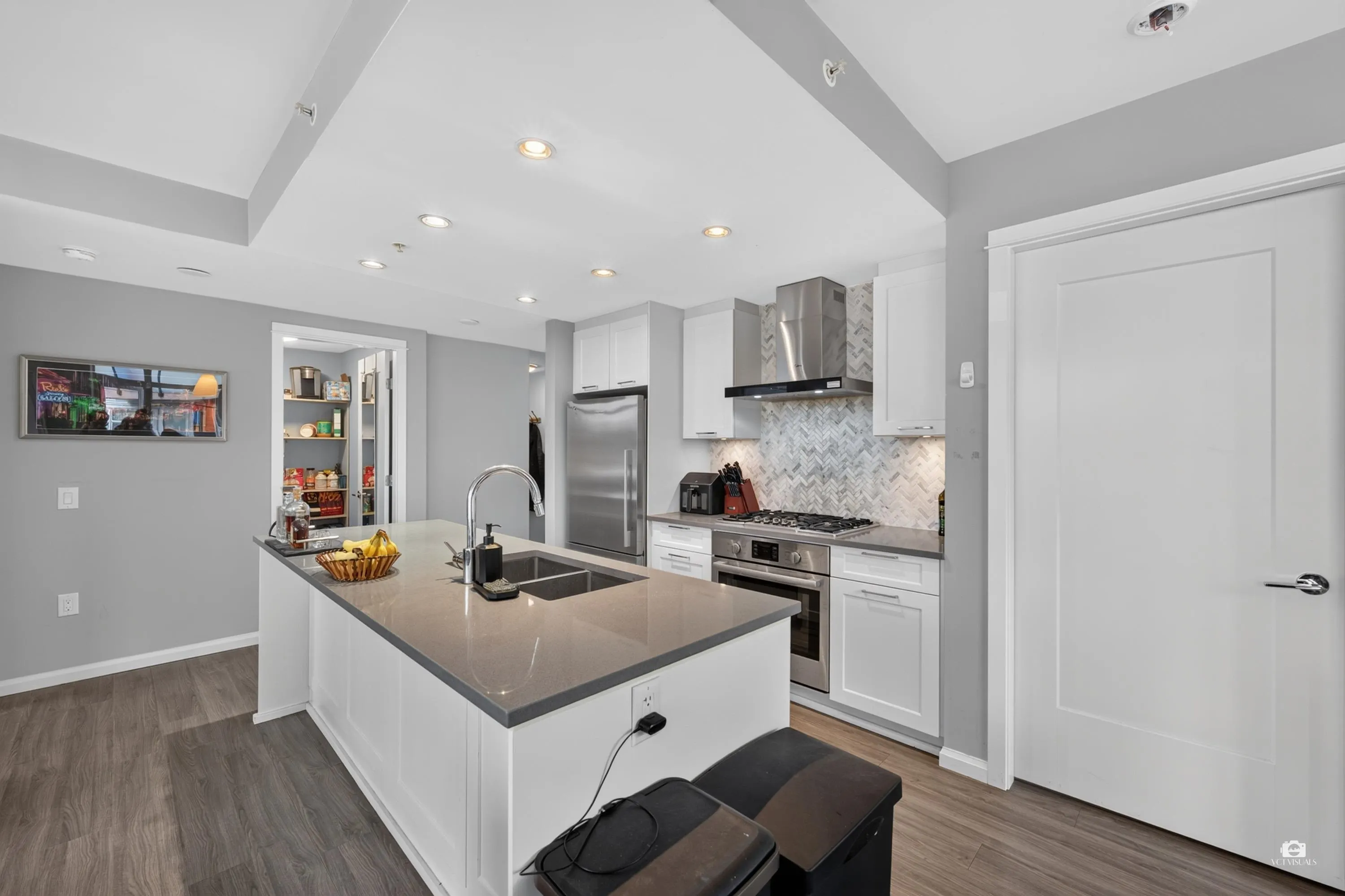 520 Como Lake Avenue #507