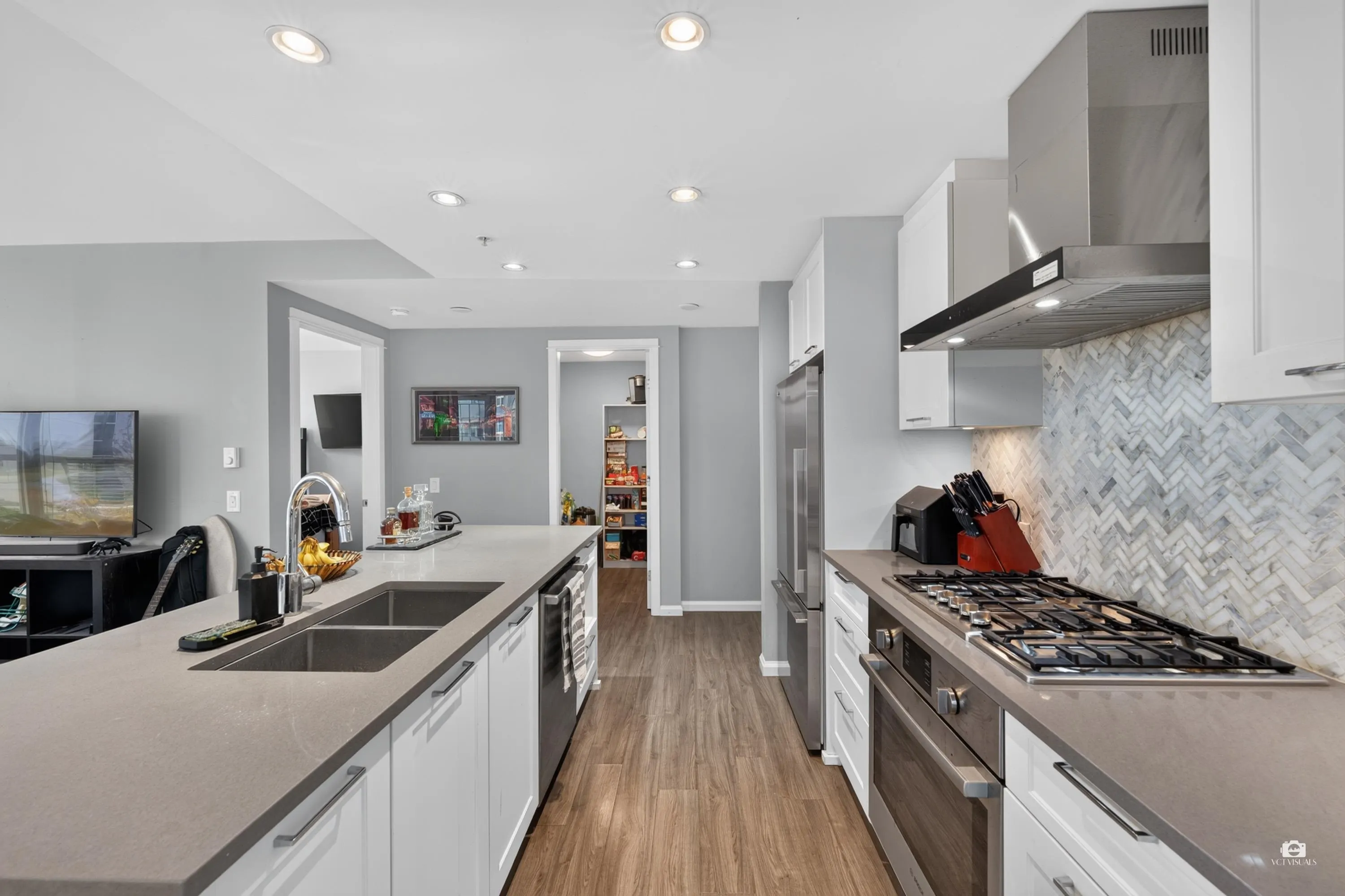 520 Como Lake Avenue #507