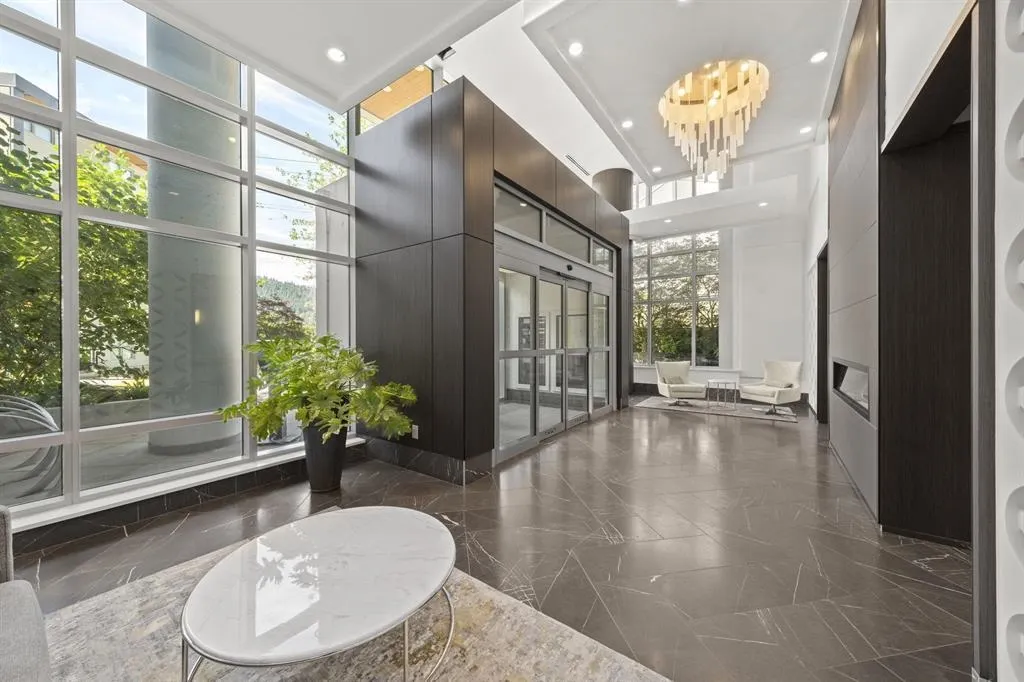 520 Como Lake Avenue #507
