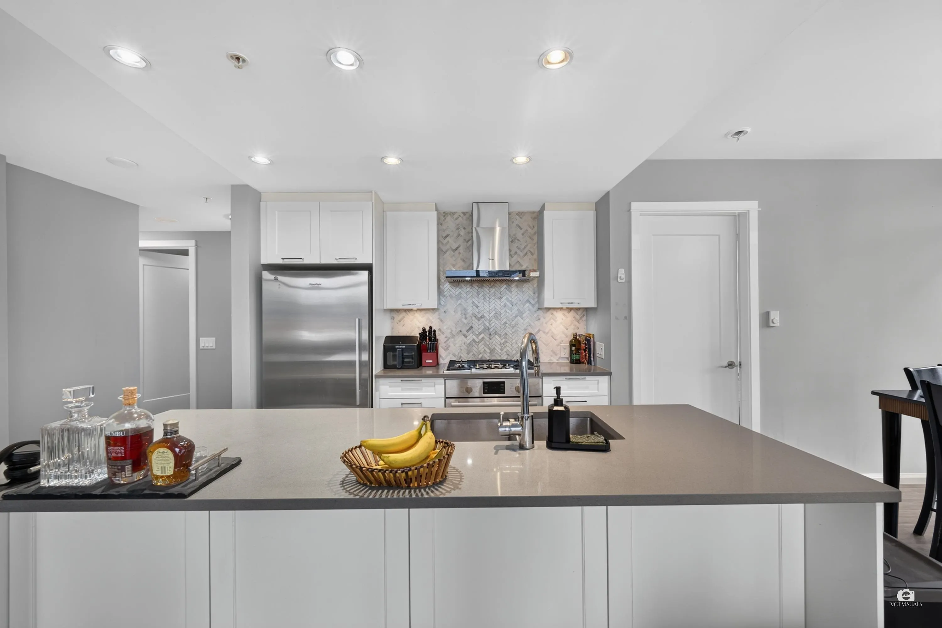 520 Como Lake Avenue #507