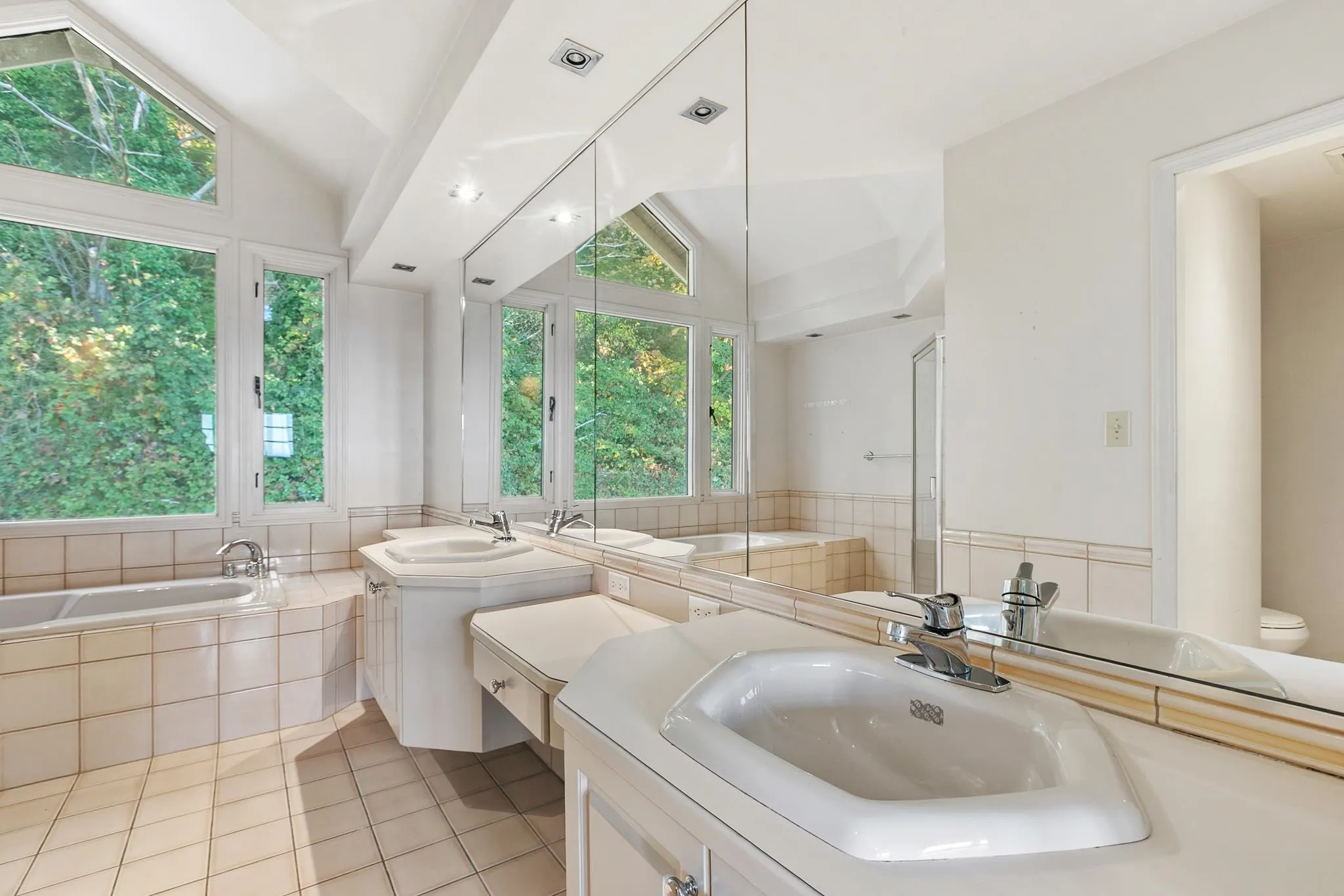 413 Tsawwassen Beach Road