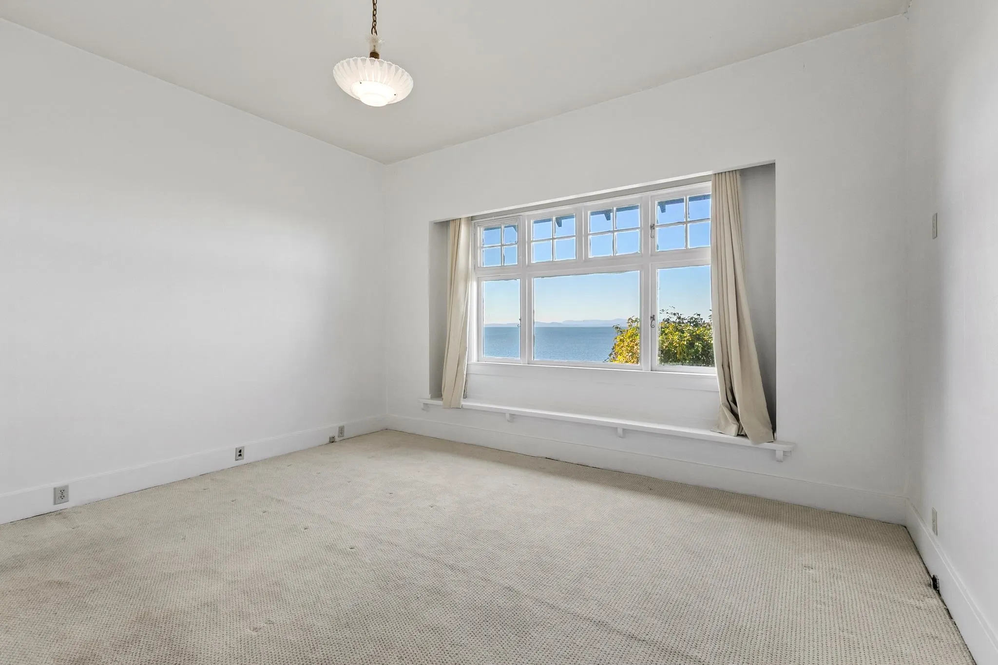 413 Tsawwassen Beach Road