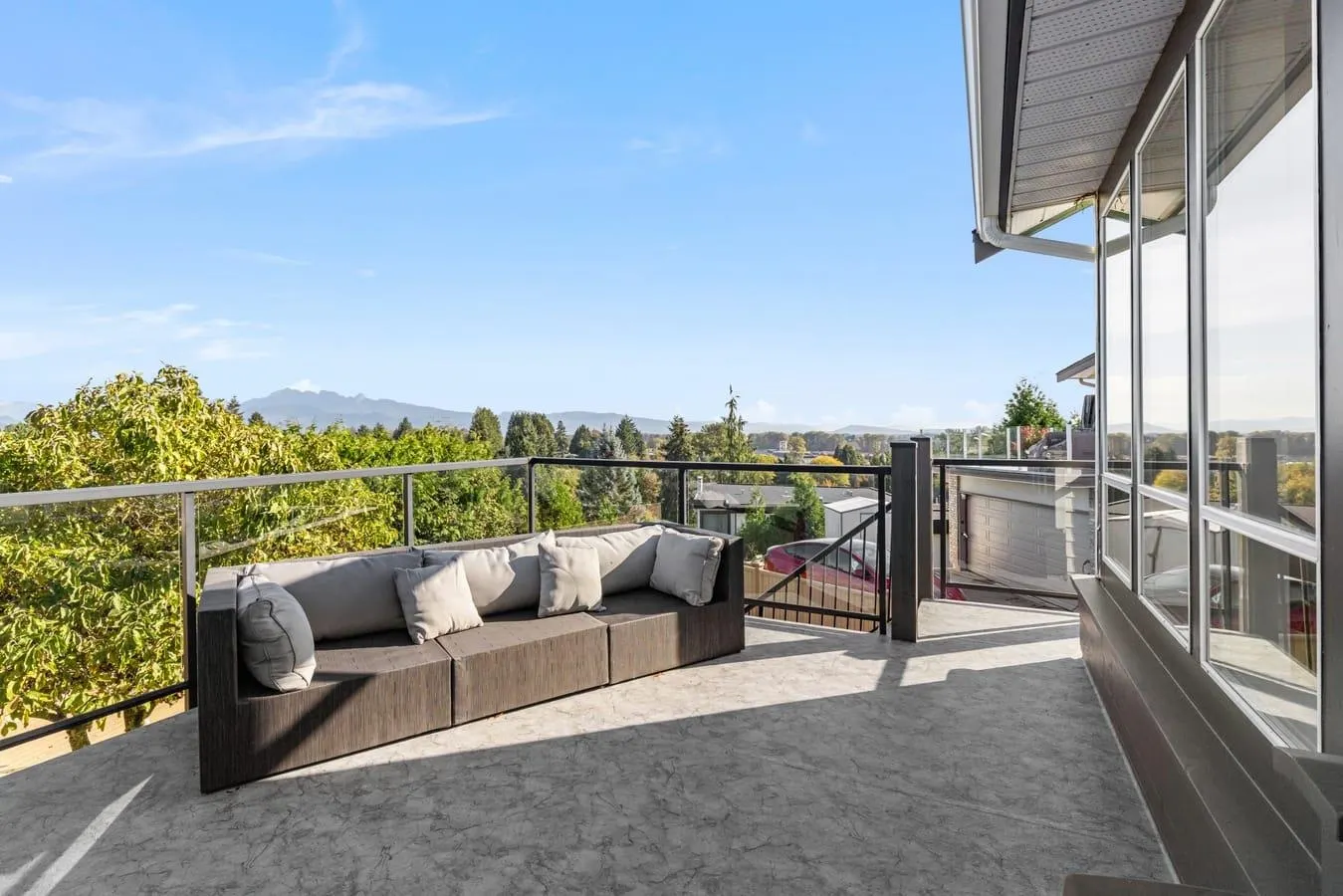 2137 Parapet Terrace