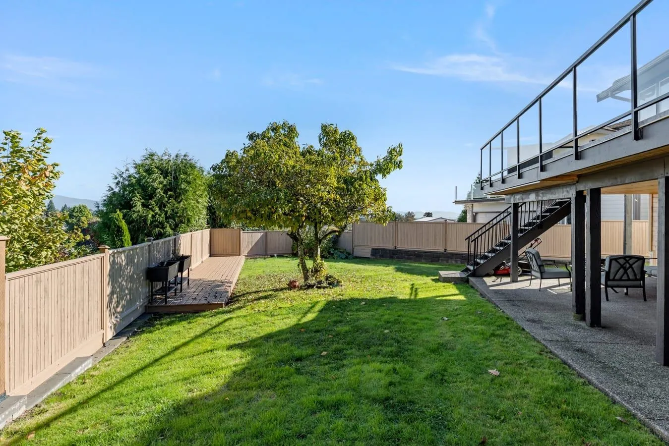 2137 Parapet Terrace