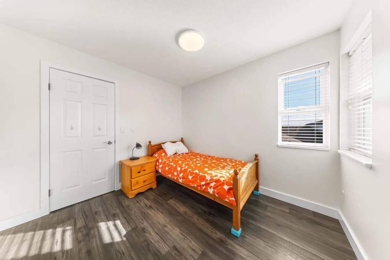 2137 Parapet Terrace