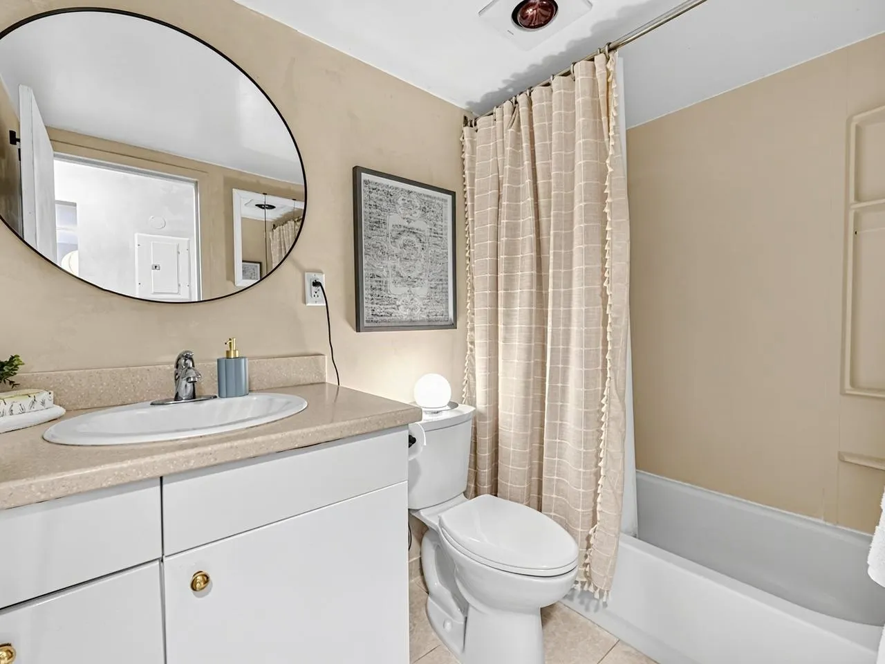 275 W 2nd Street #309