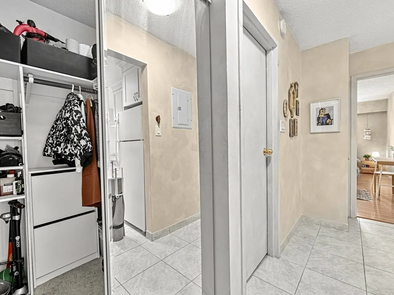 275 W 2nd Street #309