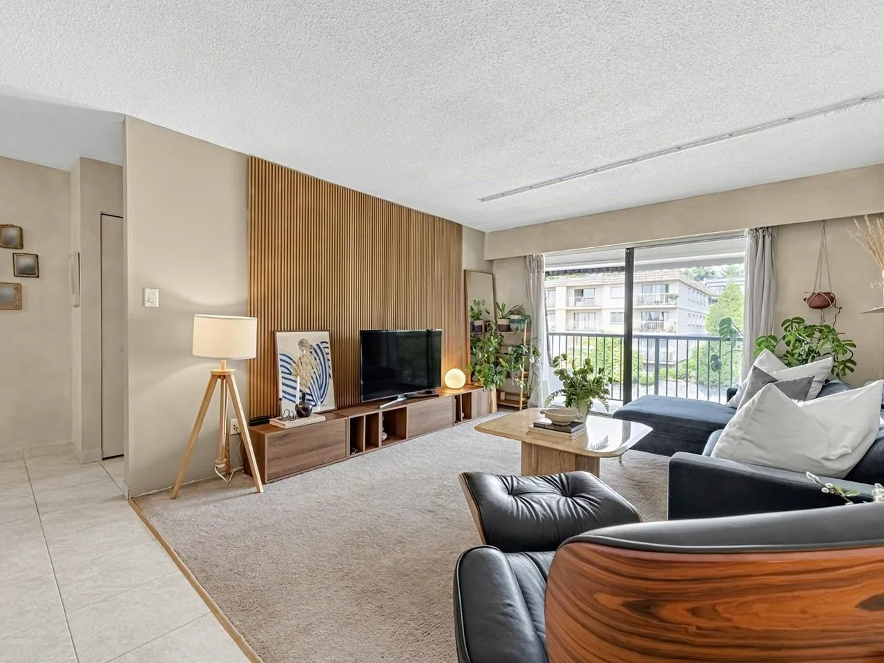 275 W 2nd Street #309