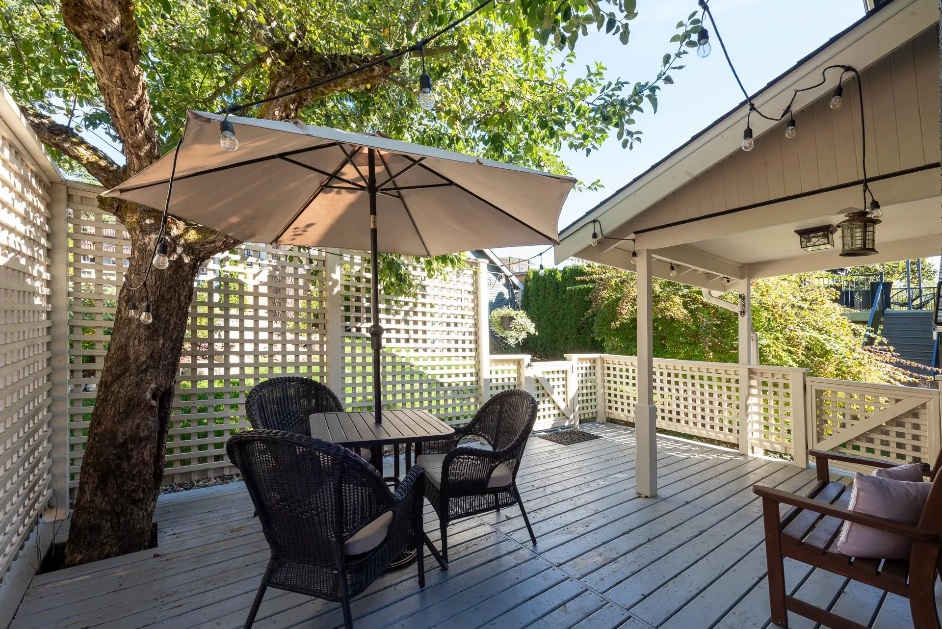 309 Ninth Street
