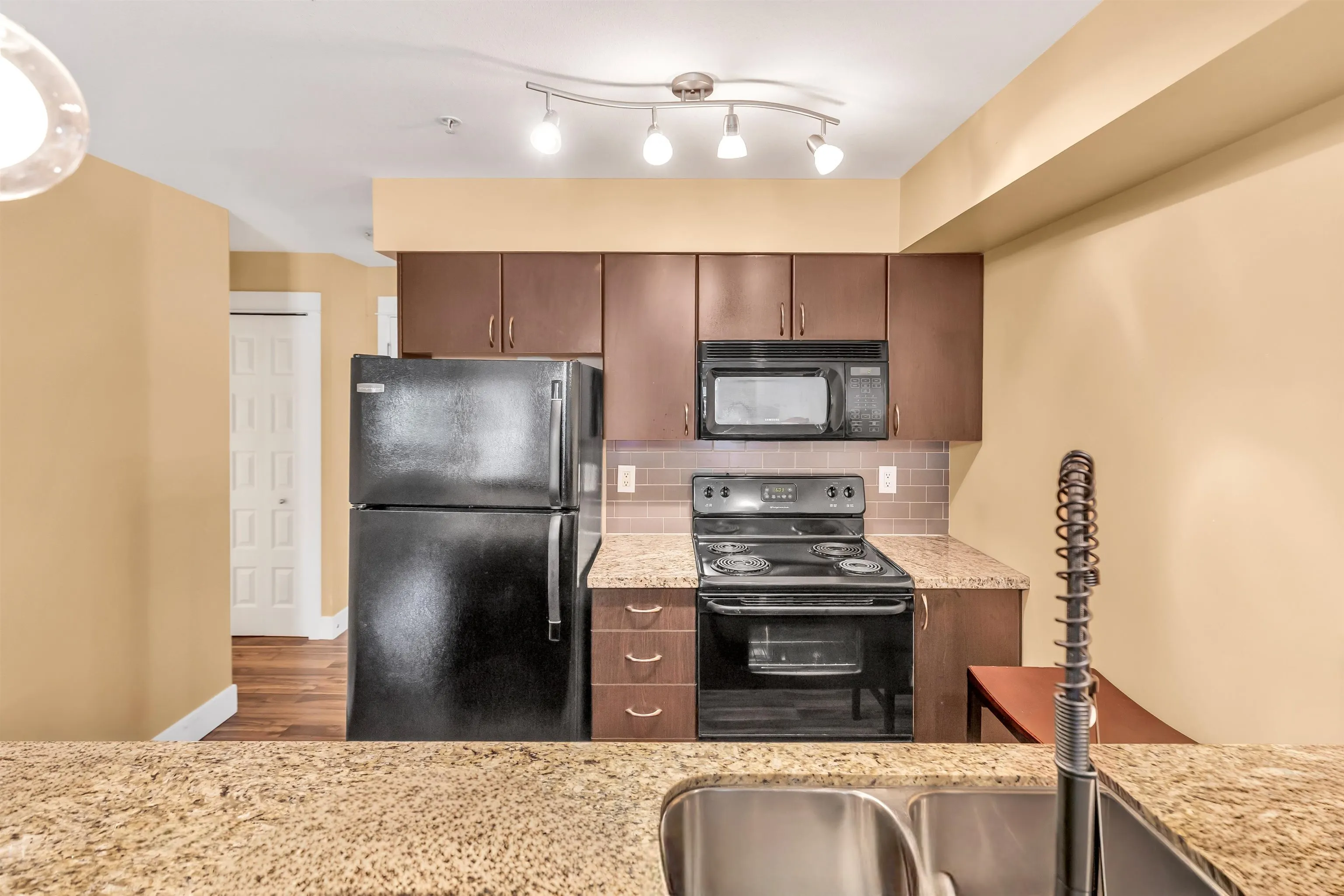 2515 Park Drive #209