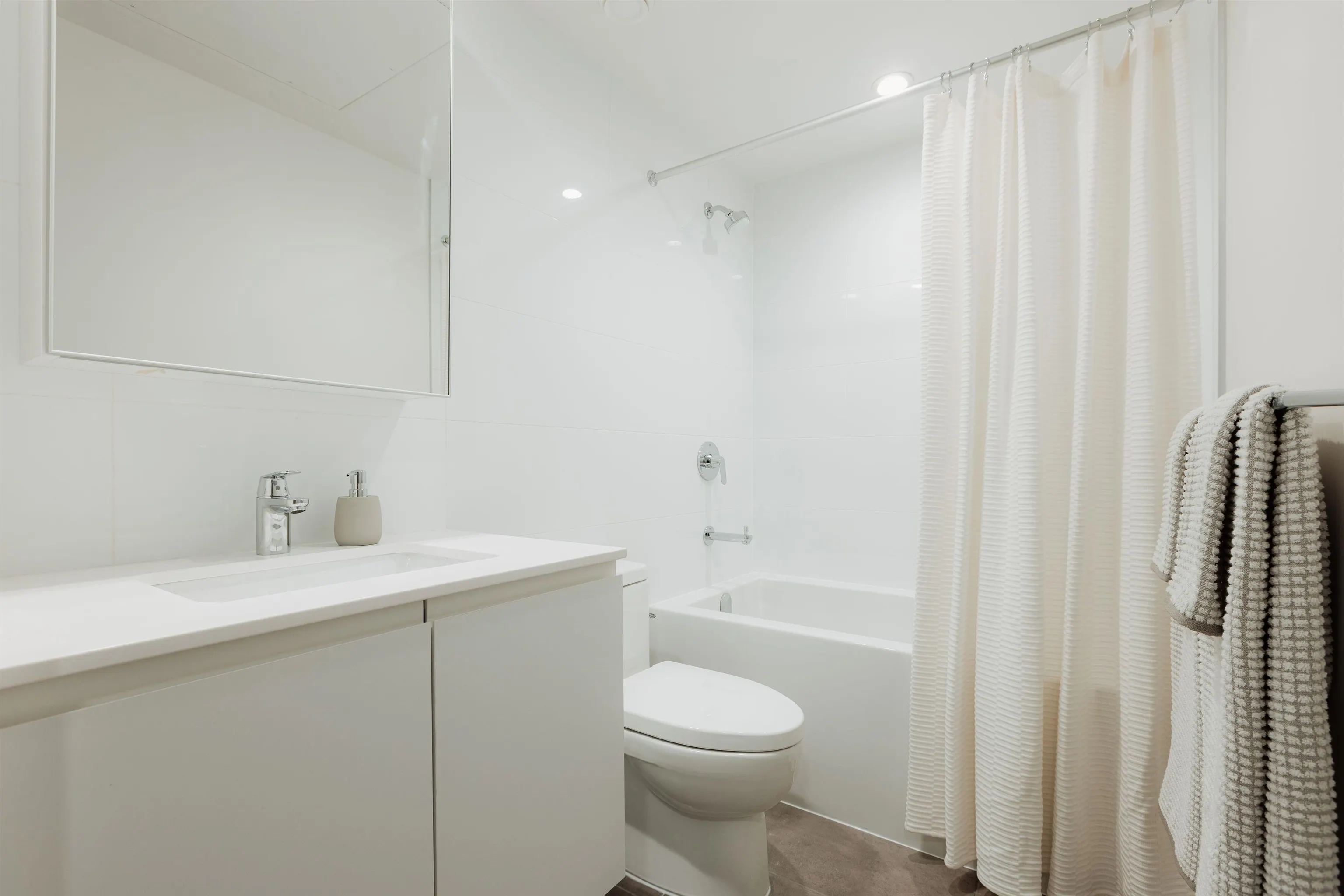 3888 Evergreen Place #1004