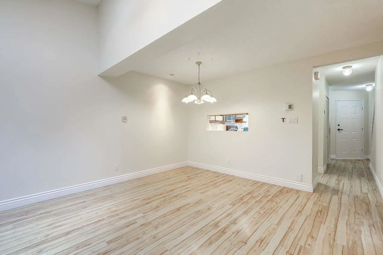 6537 138 Street #57