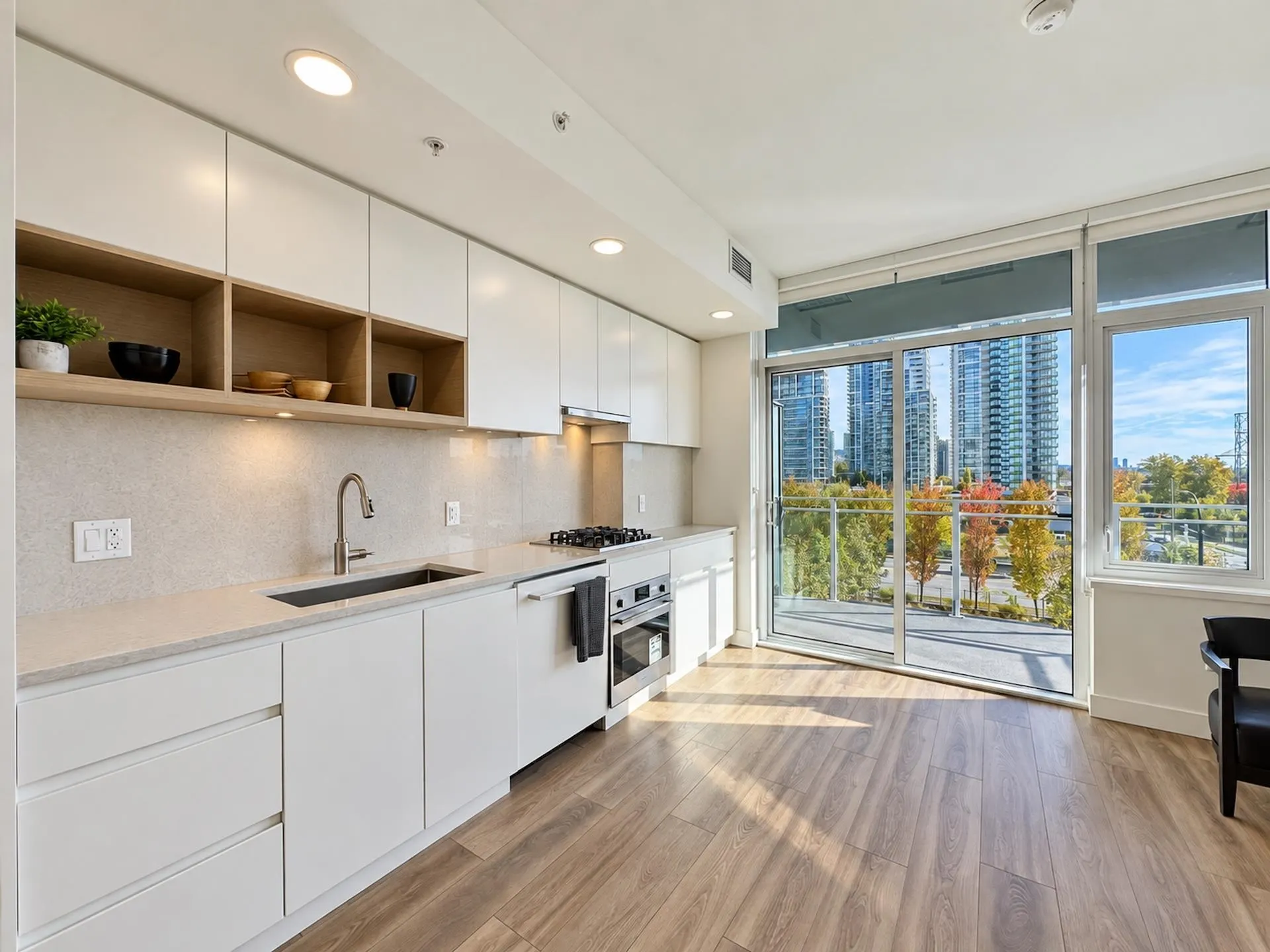 4433 Alaska Street #403