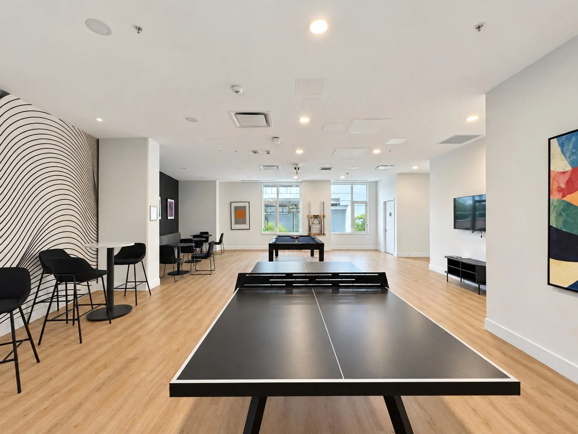 4433 Alaska Street #403