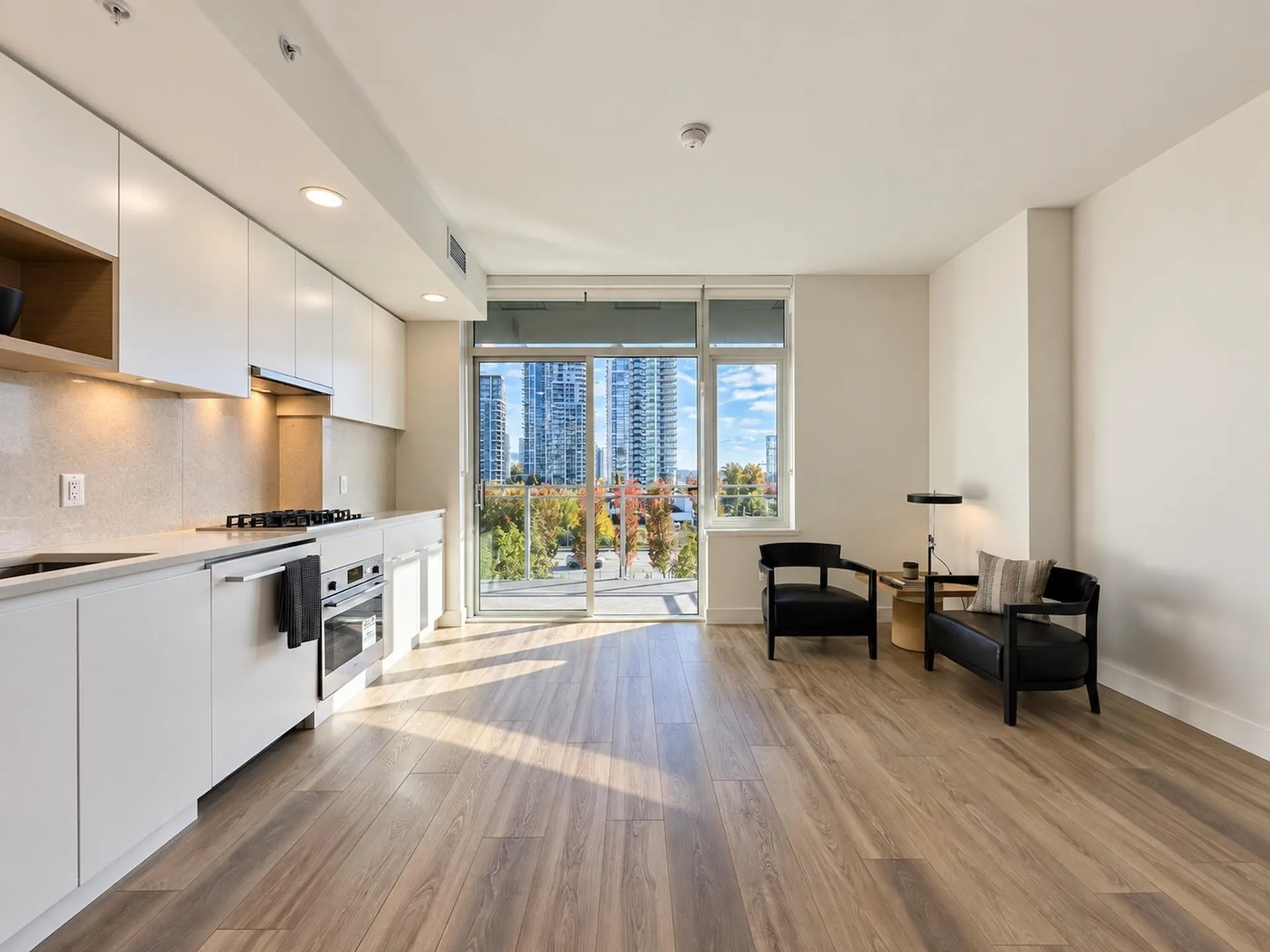4433 Alaska Street #403
