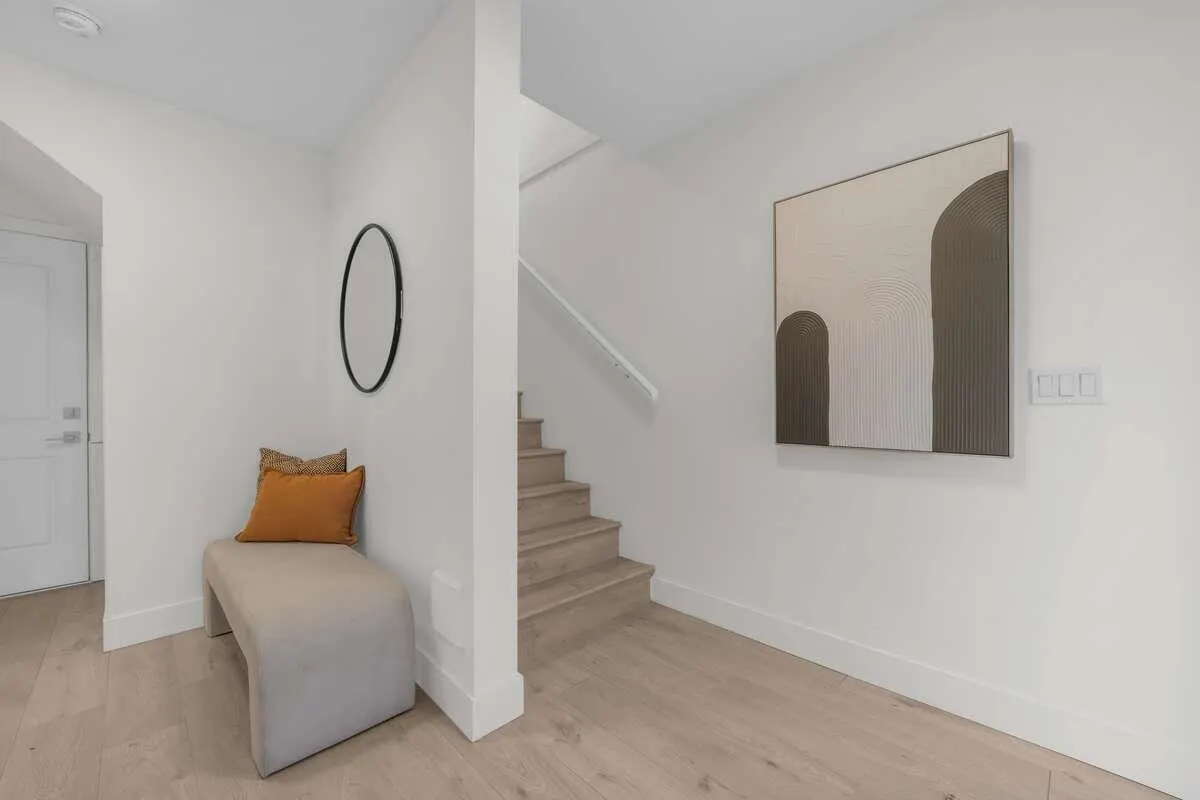 1538 Dorset Avenue #3