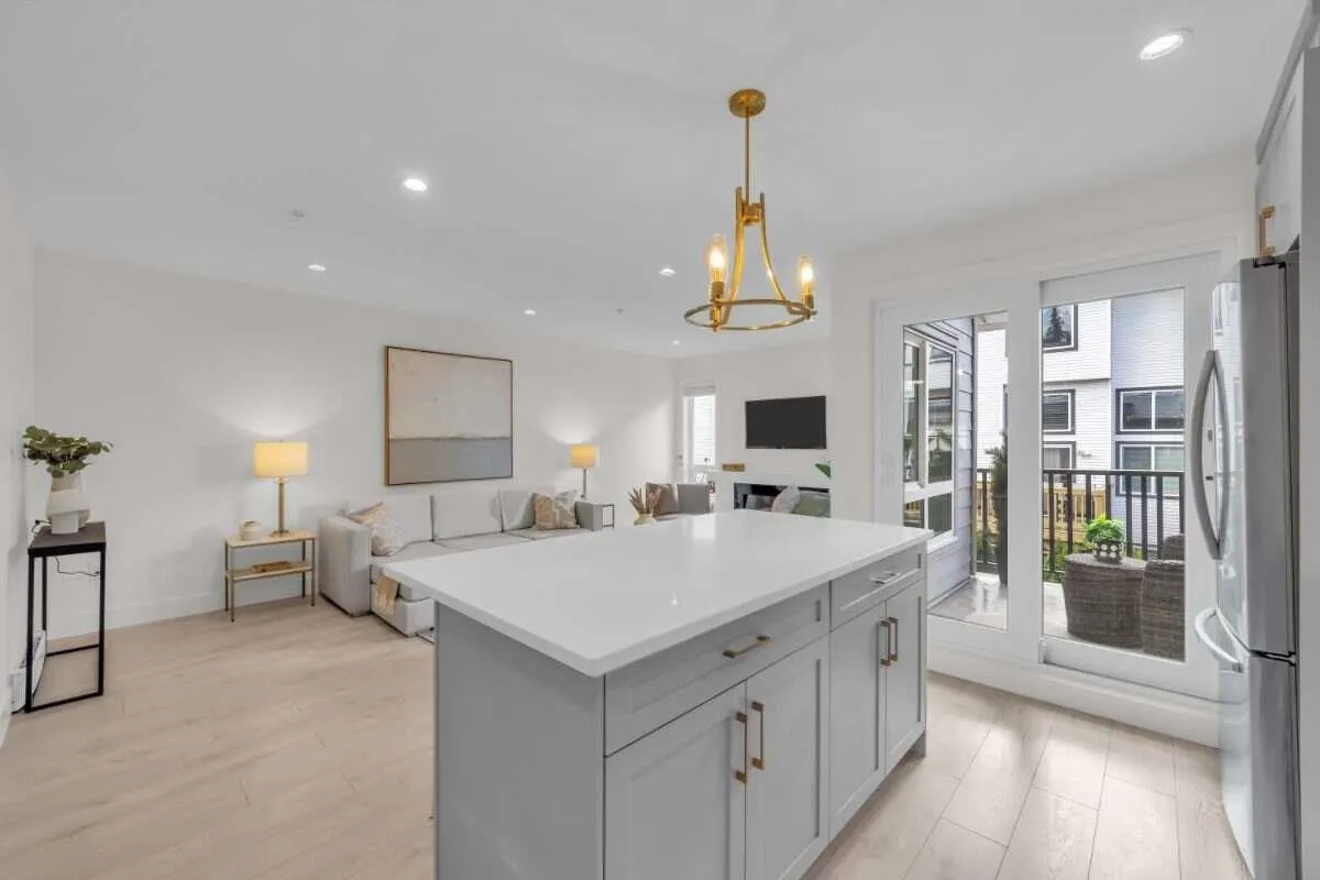 1538 Dorset Avenue #3