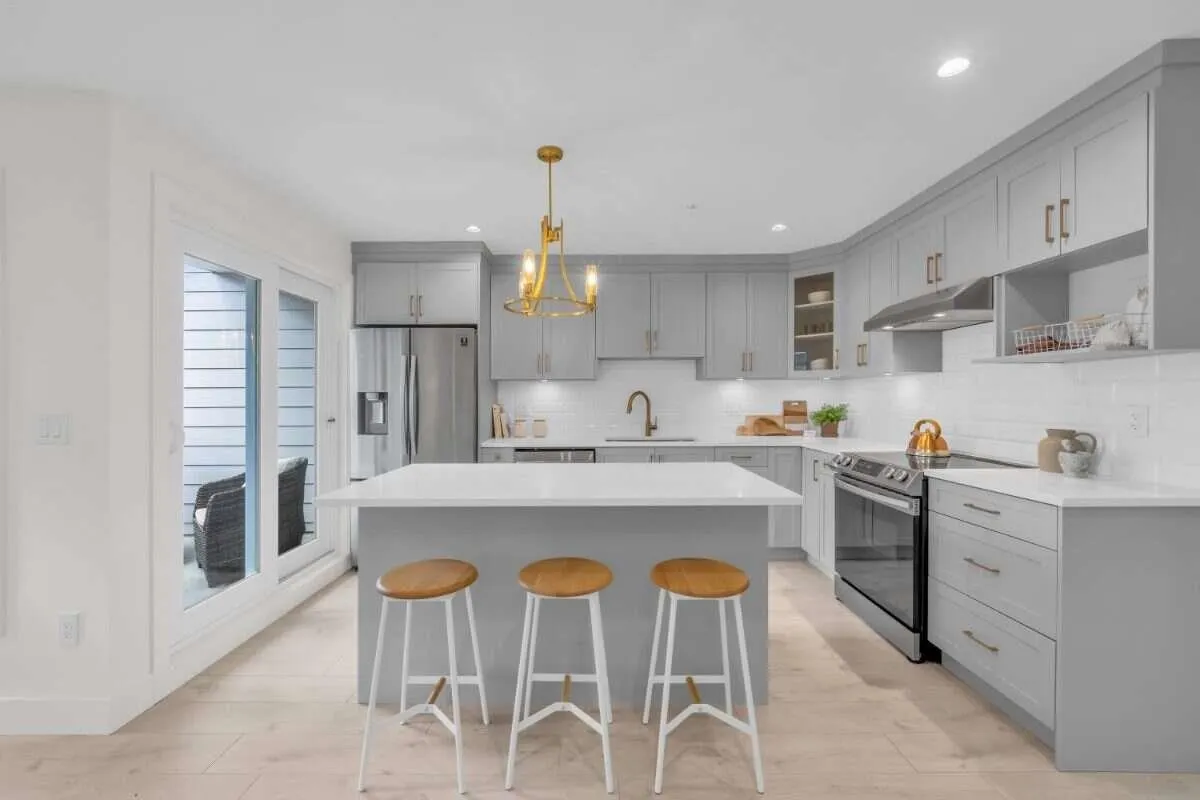 1538 Dorset Avenue #3