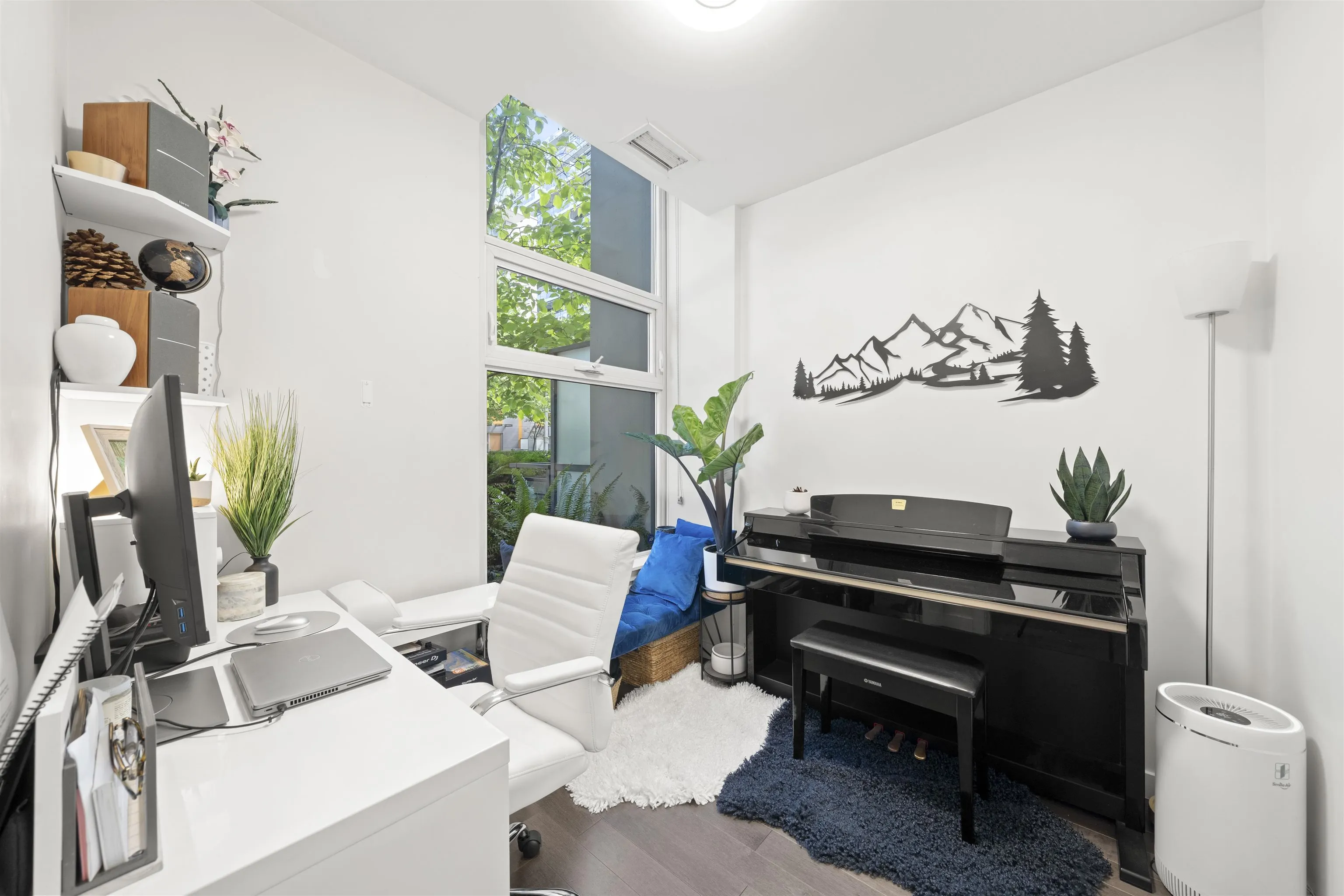 70 W 1st Avenue