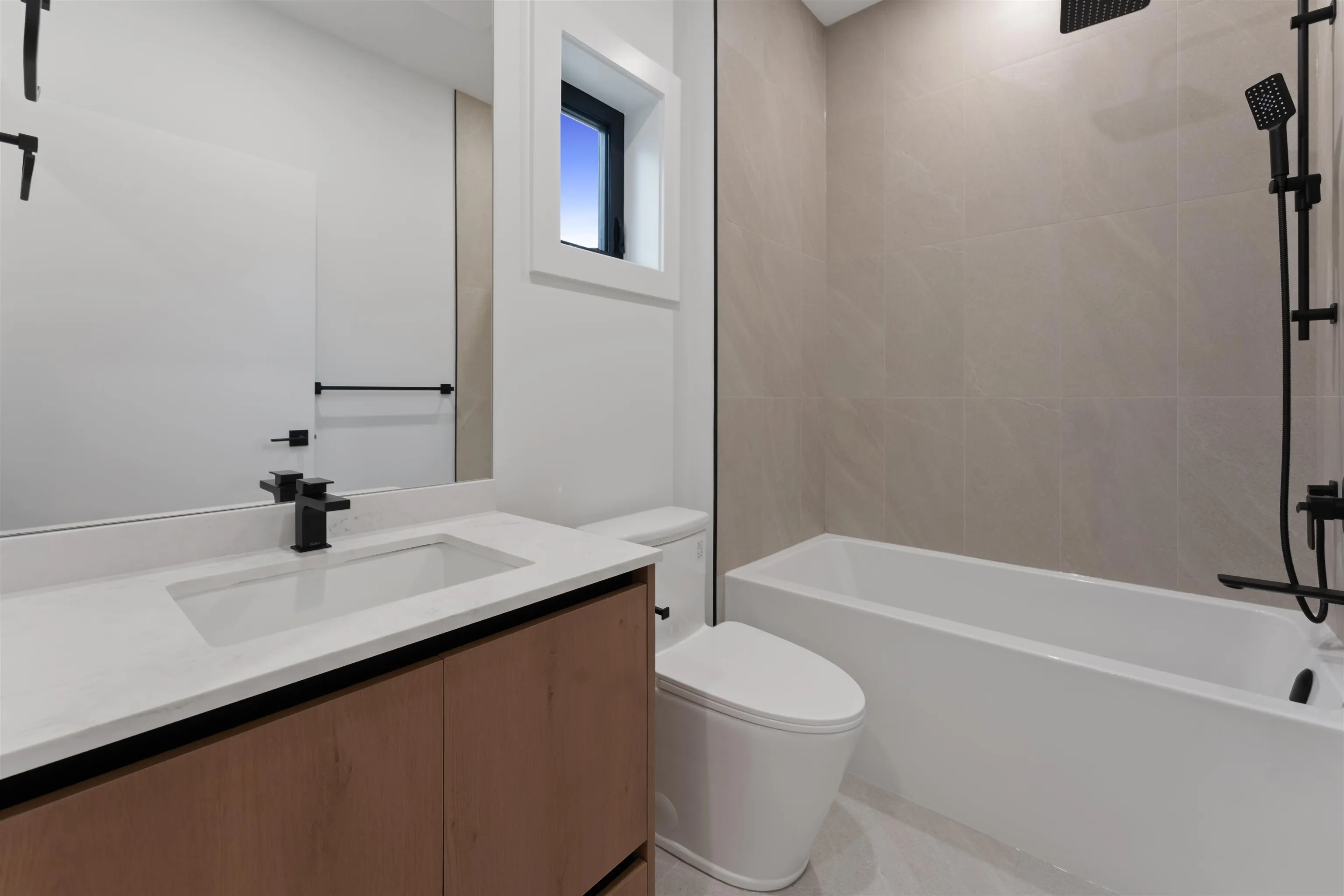 3218 W 38th Avenue #2