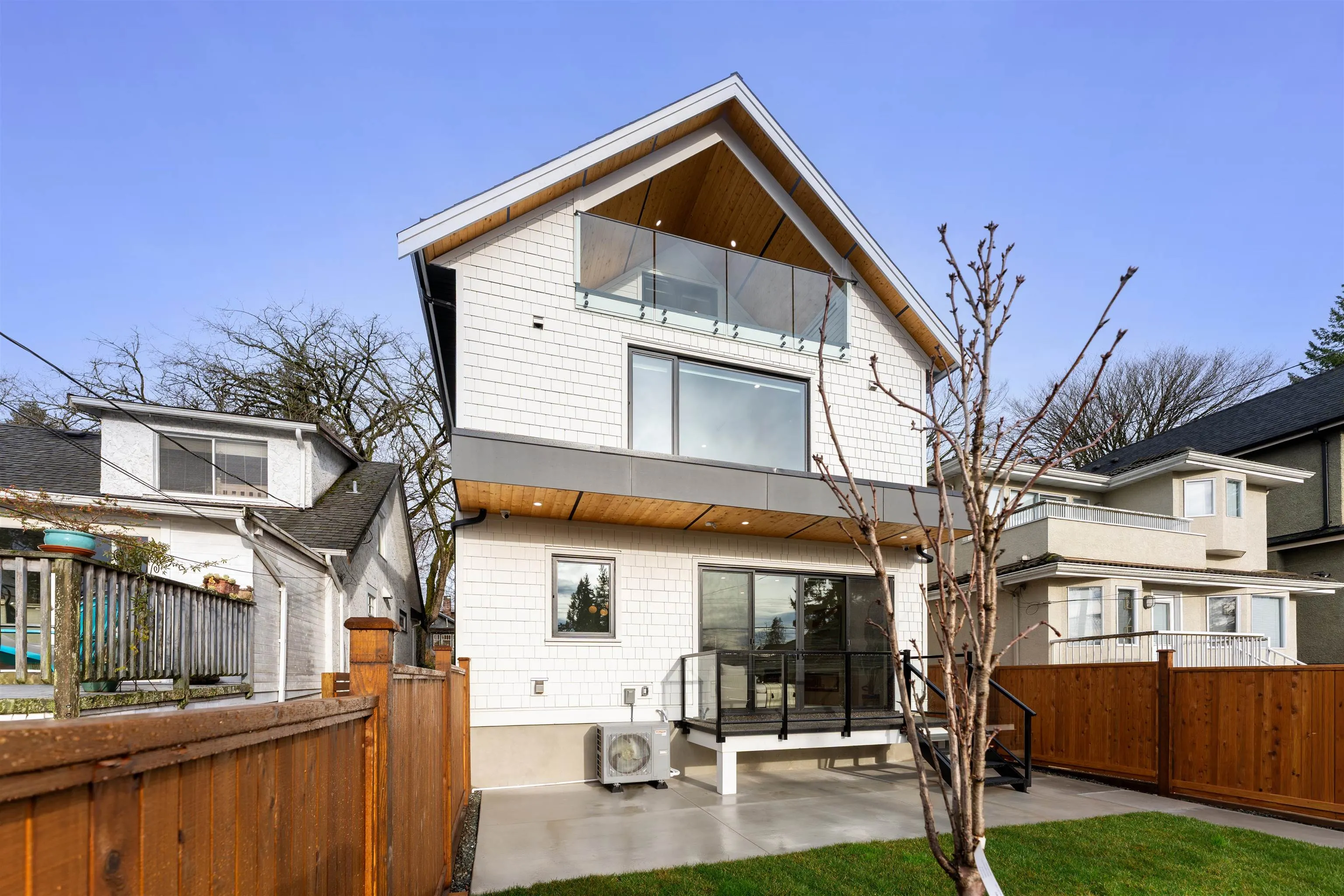 3218 W 38th Avenue #2