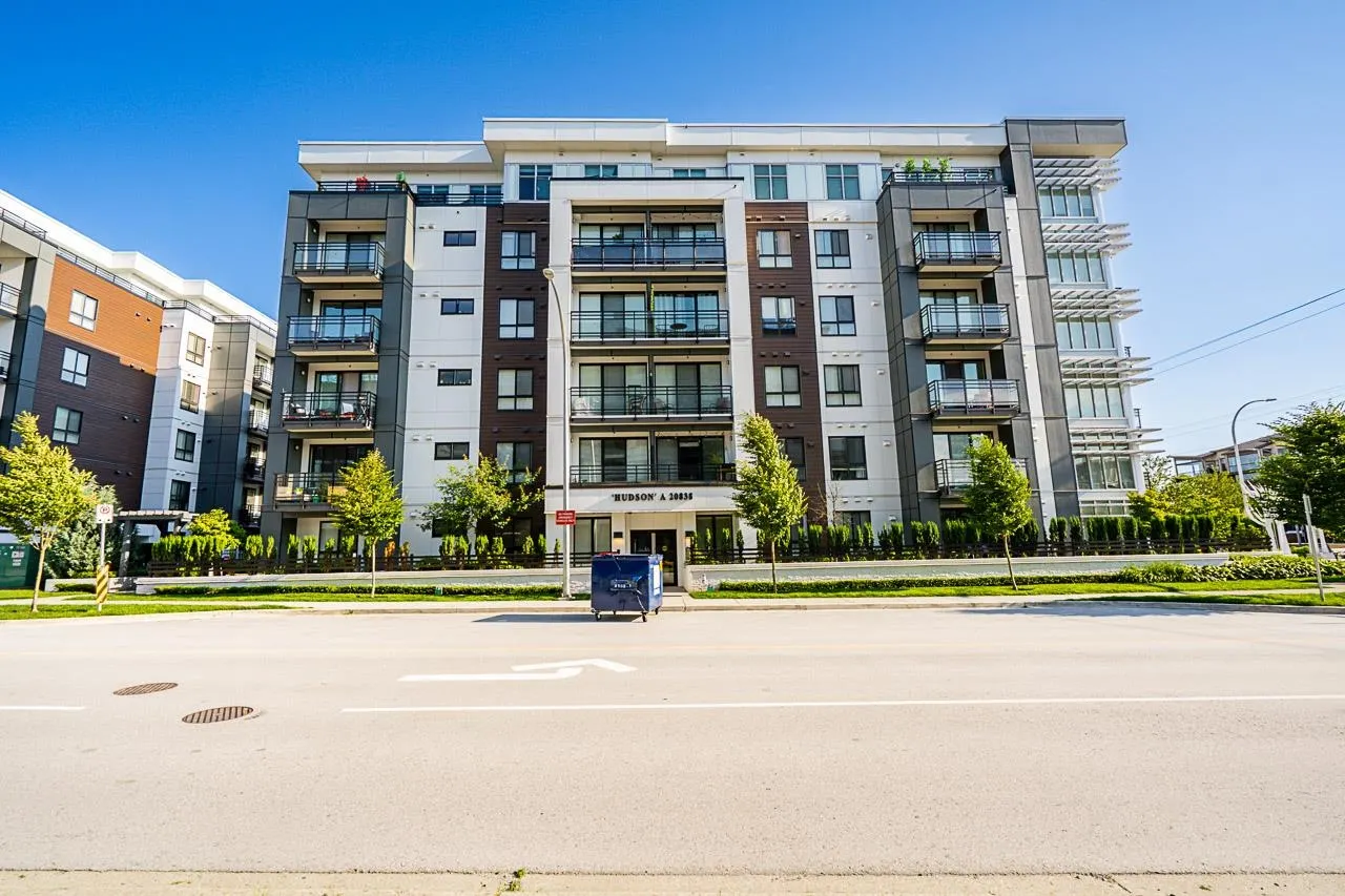 20838 78b Avenue #A114