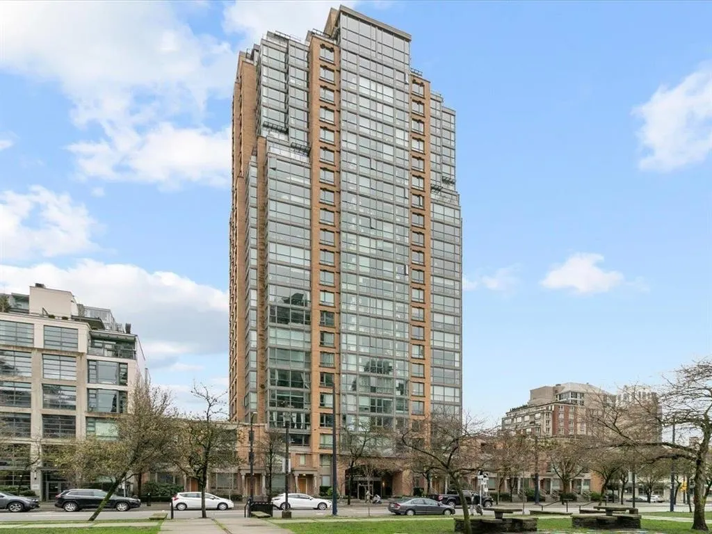 1188 Richards Street #1902