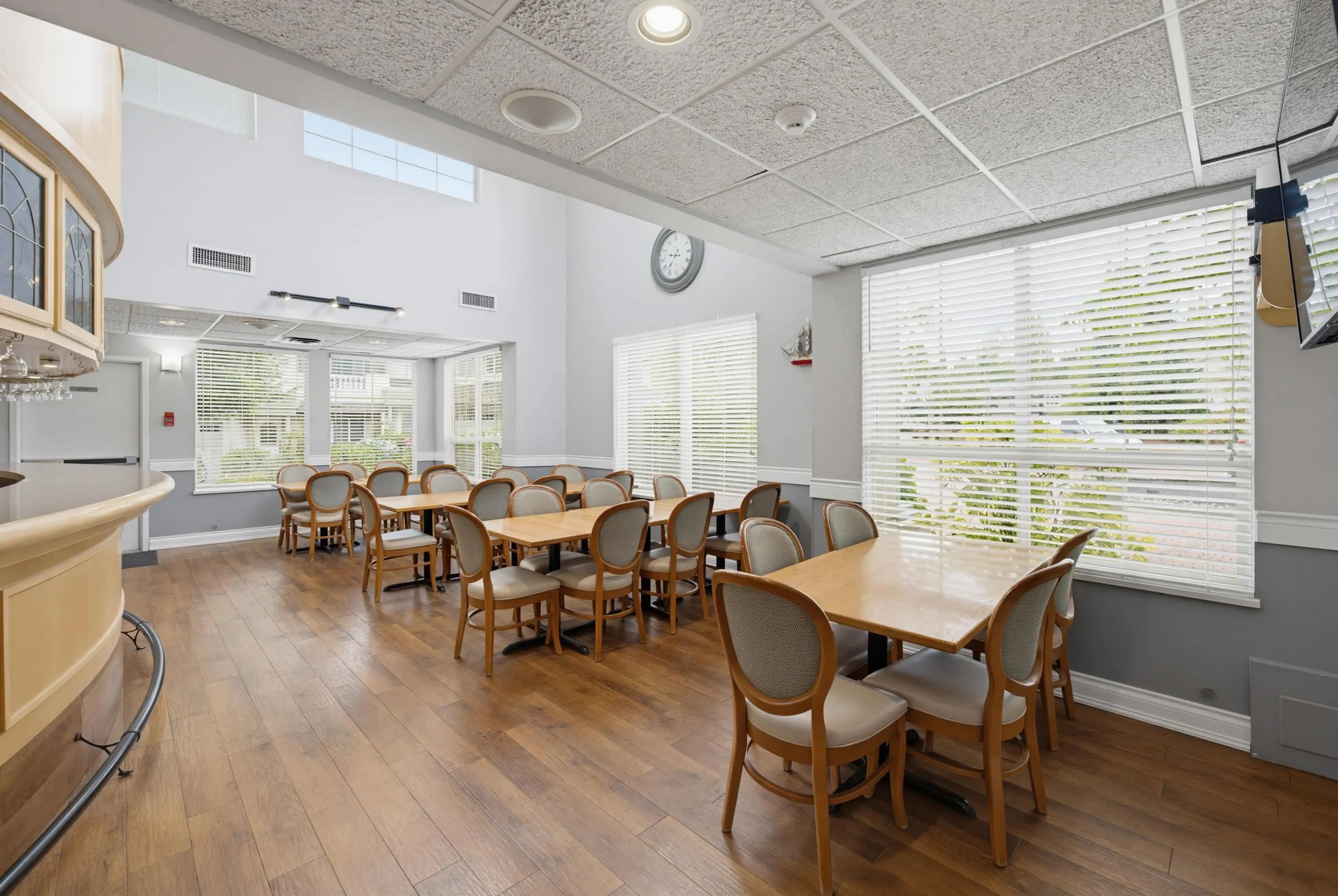 13860 70 Avenue #101